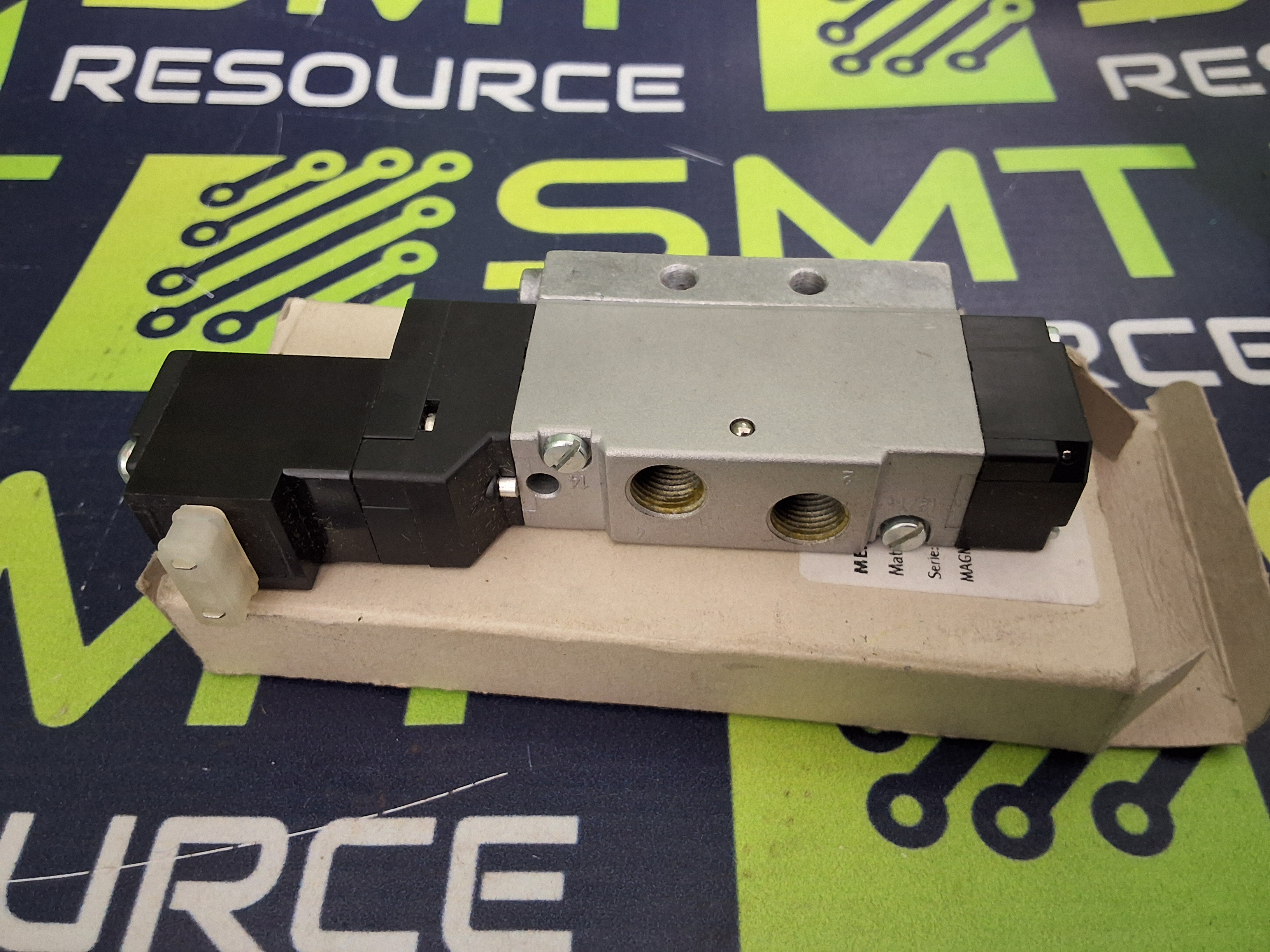 Used FESTO MEH-5/2-1/8-B / 173127 PNEUMATIC SOLENOID VALVE