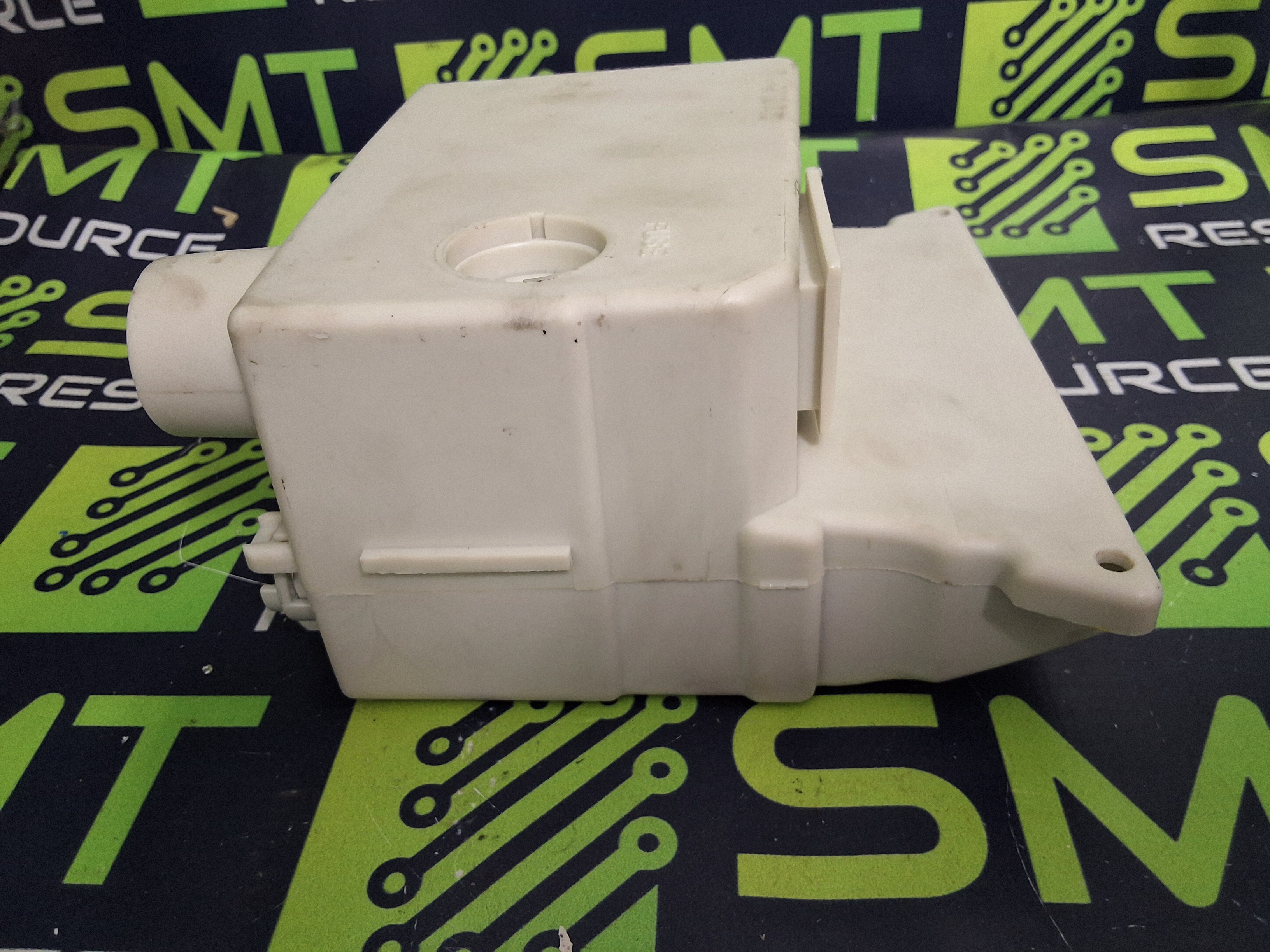 Used LINAK CB09P-02-0T-24 LINEAR HOOD/DOOR LIFT ACTUATOR CONTROLLER BOX CB9P00020T-1040