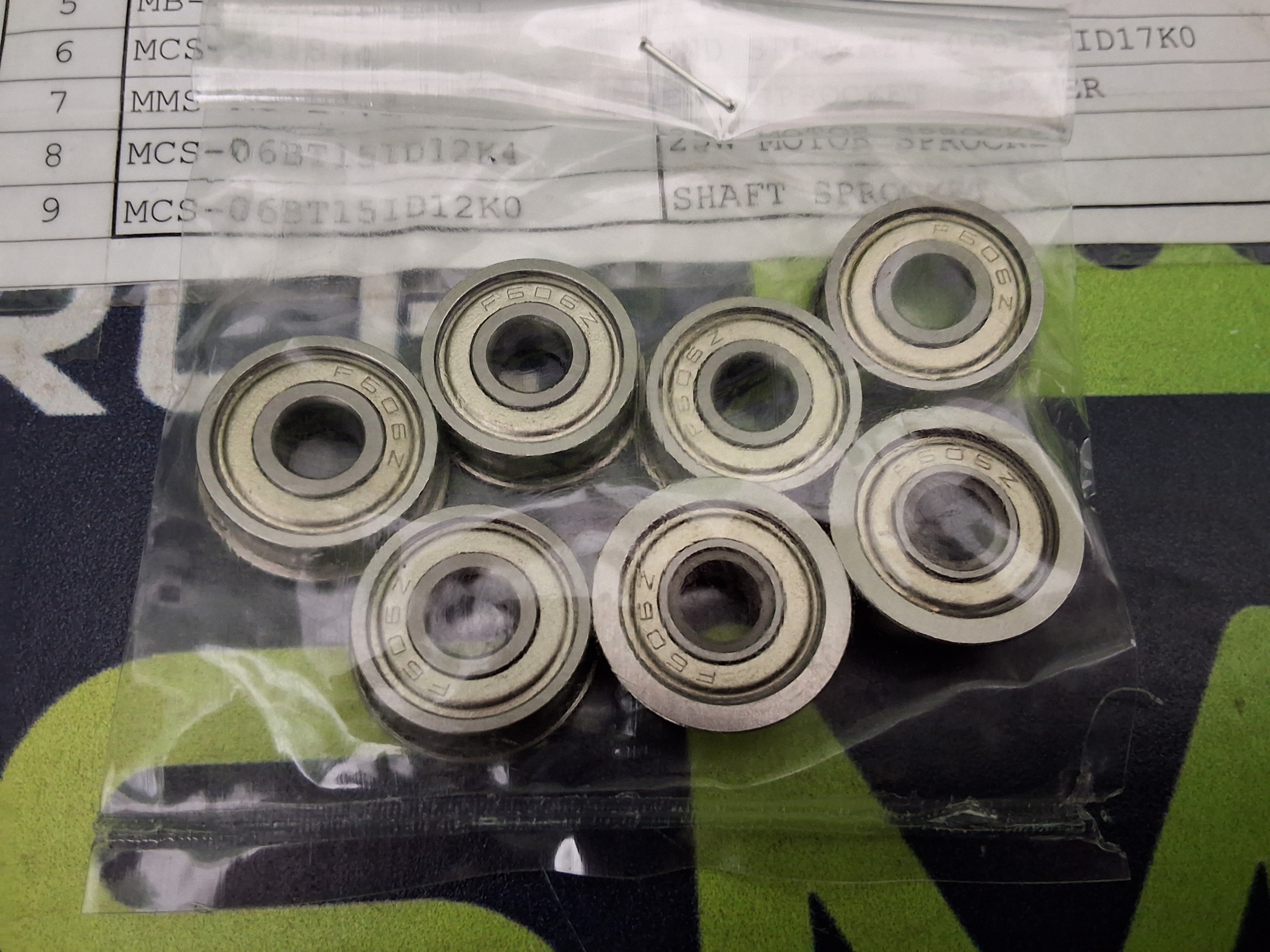 MB-F606ZZ-S-01 MINIATURE FLANGED BALL BEARING - LOT OF 7 - BRAND NEW