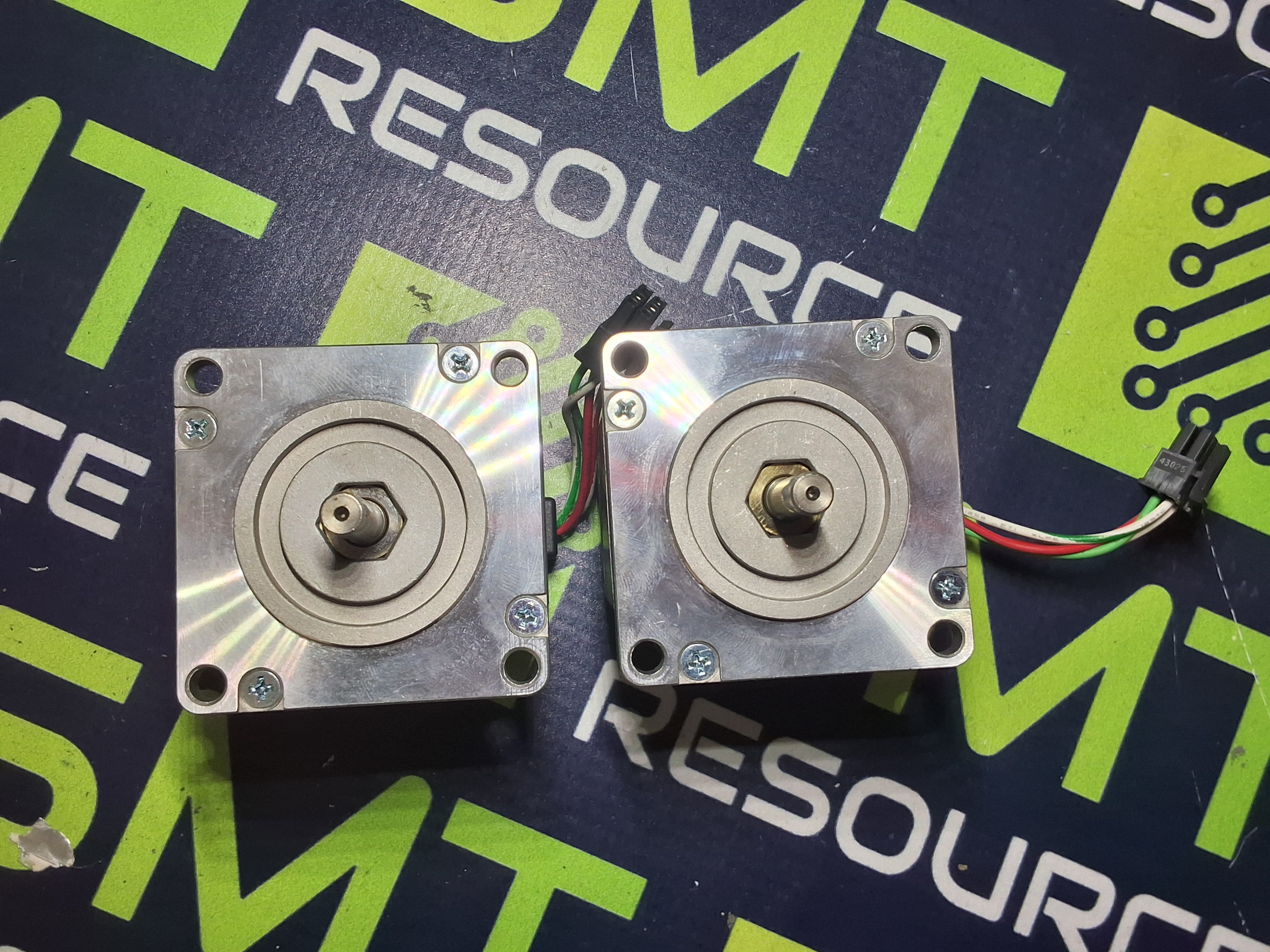 Used EAD MOTORS LH2322-M200 STEPPING MOTOR 2.0A 1.8DEG