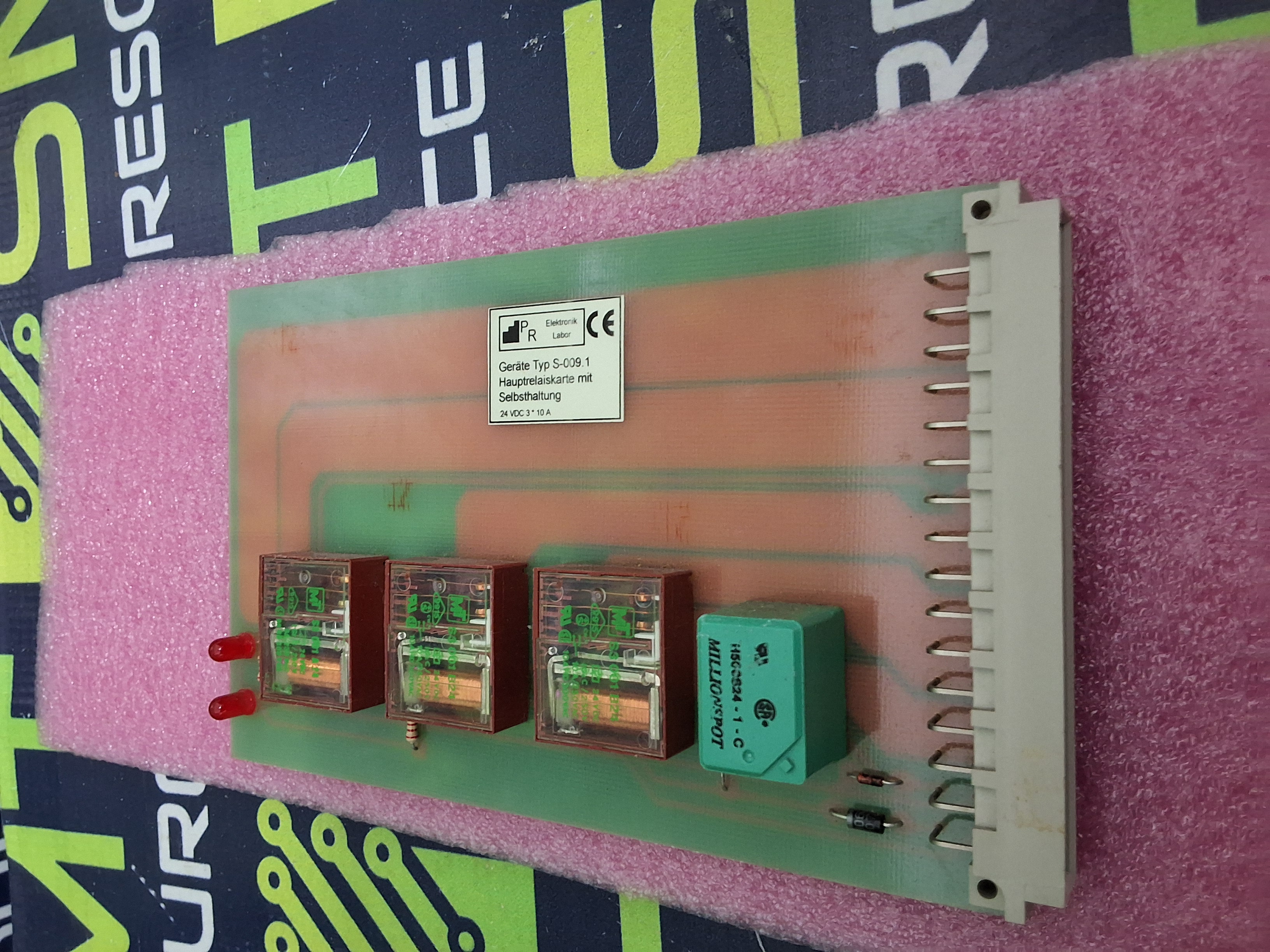 Used TYPE S-MAIN RELAY BOARD WITH SELF-HOLDING 