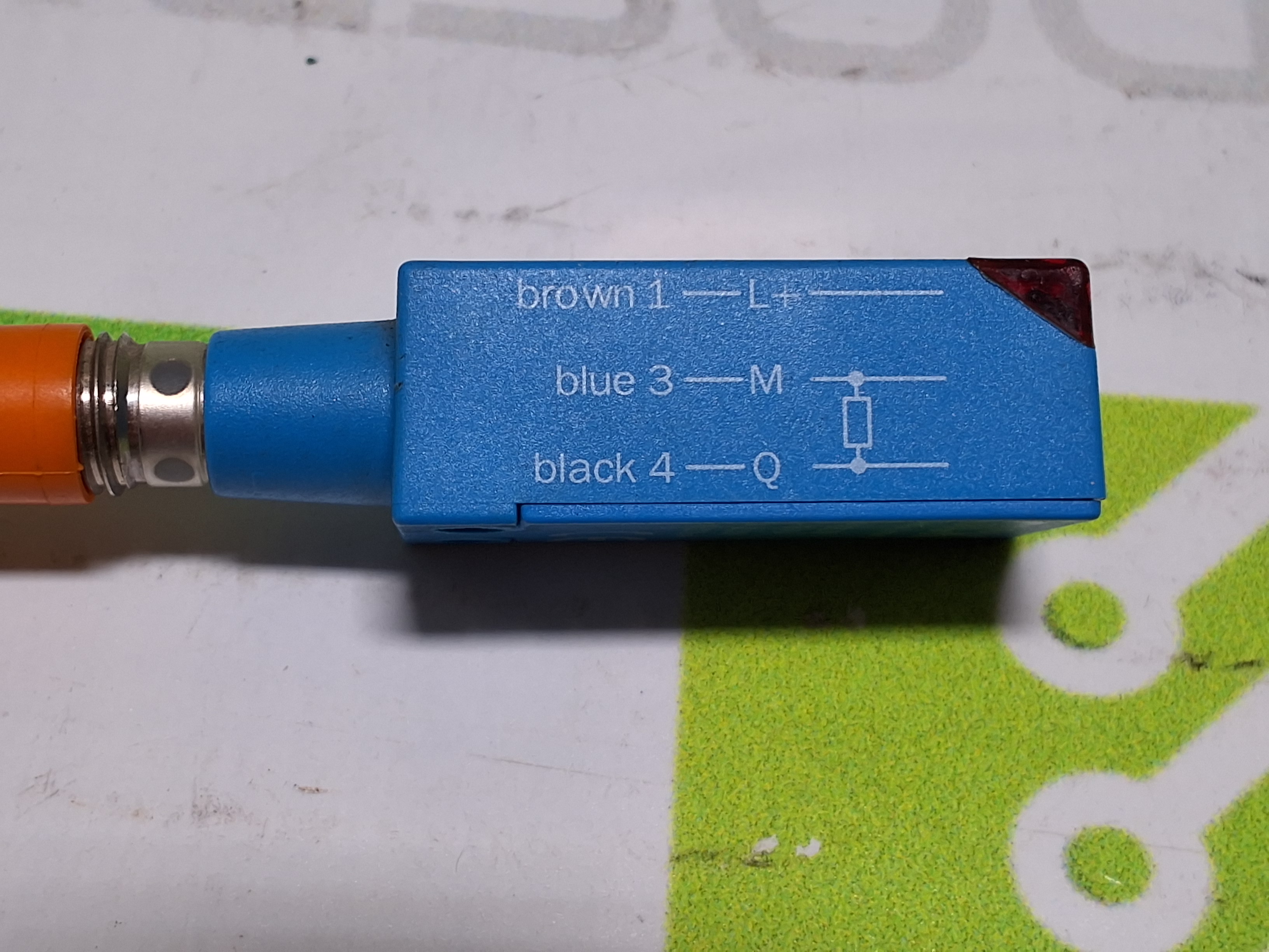 Used SICK WL4-2F330 PHOTOELECTRIC PROXIMITY SENSOR