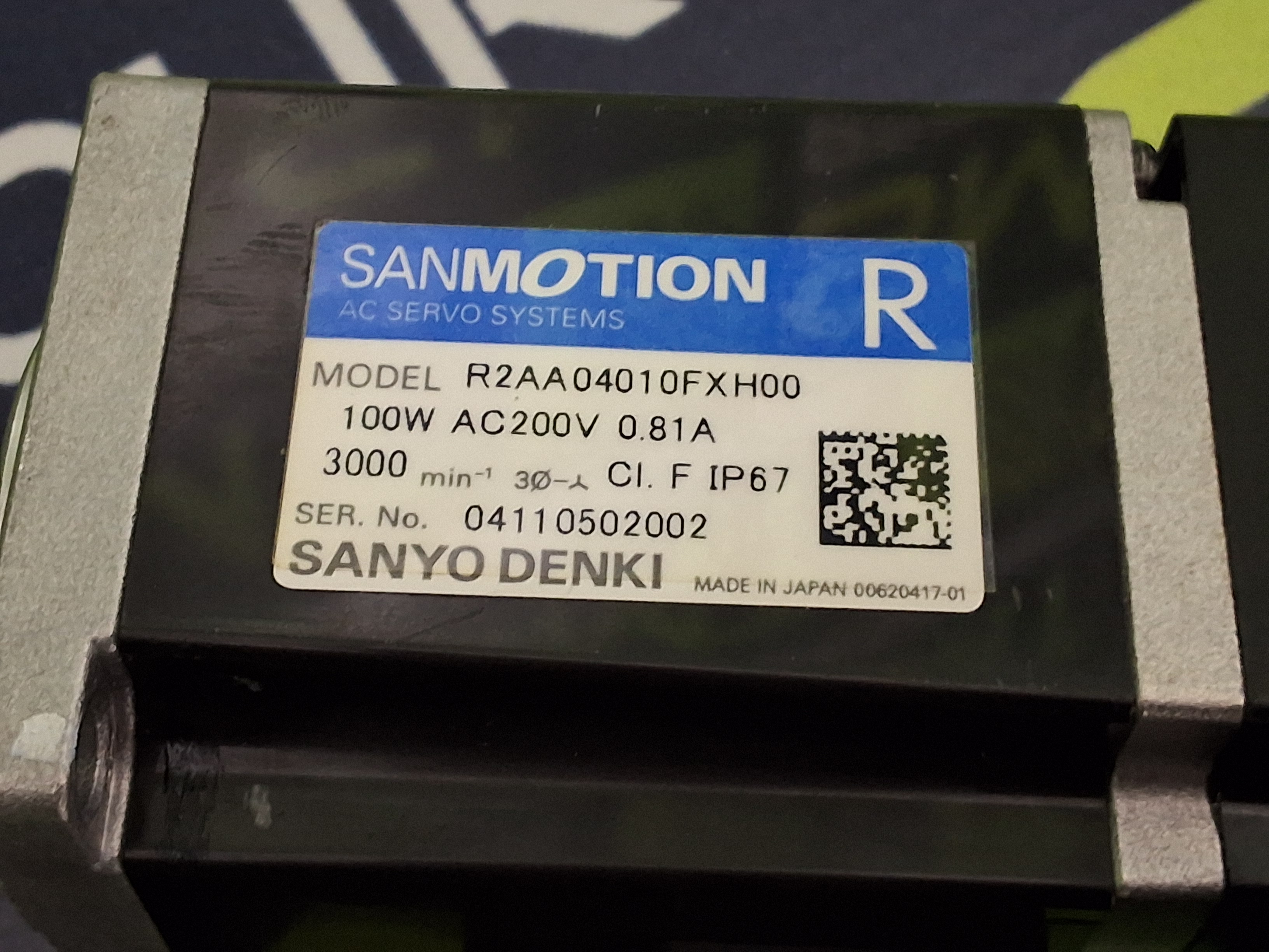 Used SANYO DENKI SanMotion R2AA04010FXH00 AC SERVO MOTOR 100W 200V AC
