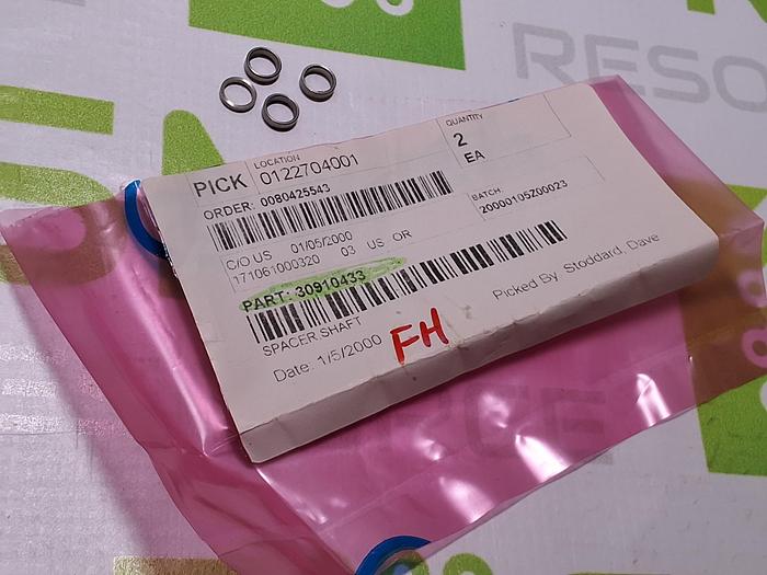 UNIVERSAL INSTRUMENTS 30910433 SHAFT SPACER - LOT OF 4 - NEW