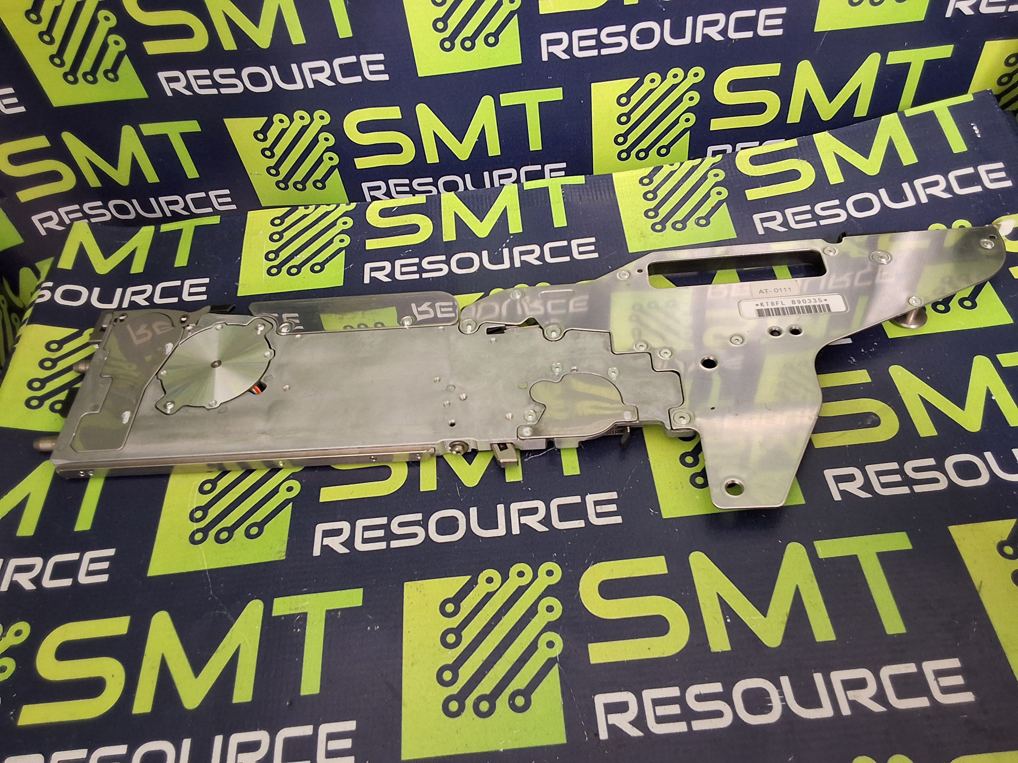 Used FUJI NXT KT8FL BUCKET STYLE FEEDER 8mm W08F 