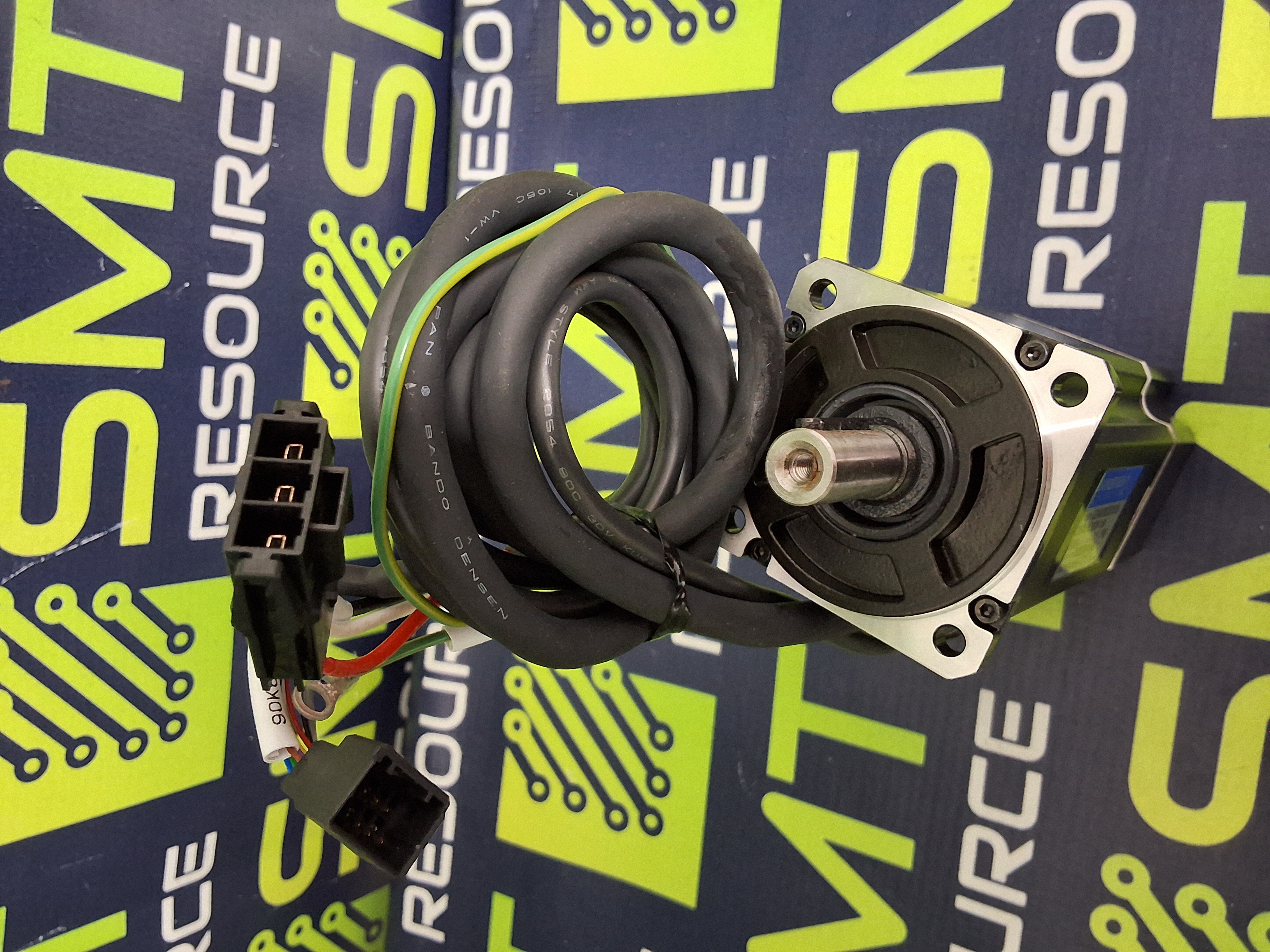 SANYO DENKI Q2AA05020DXS5U AC SERVO MOTOR 200W 200VAC 1.6A - BRAND NEW