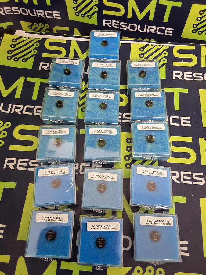 Used UNIVERSAL INSTRUMENTS 3021 CERAMIC BLADE 0201 NOZZLE 51305414