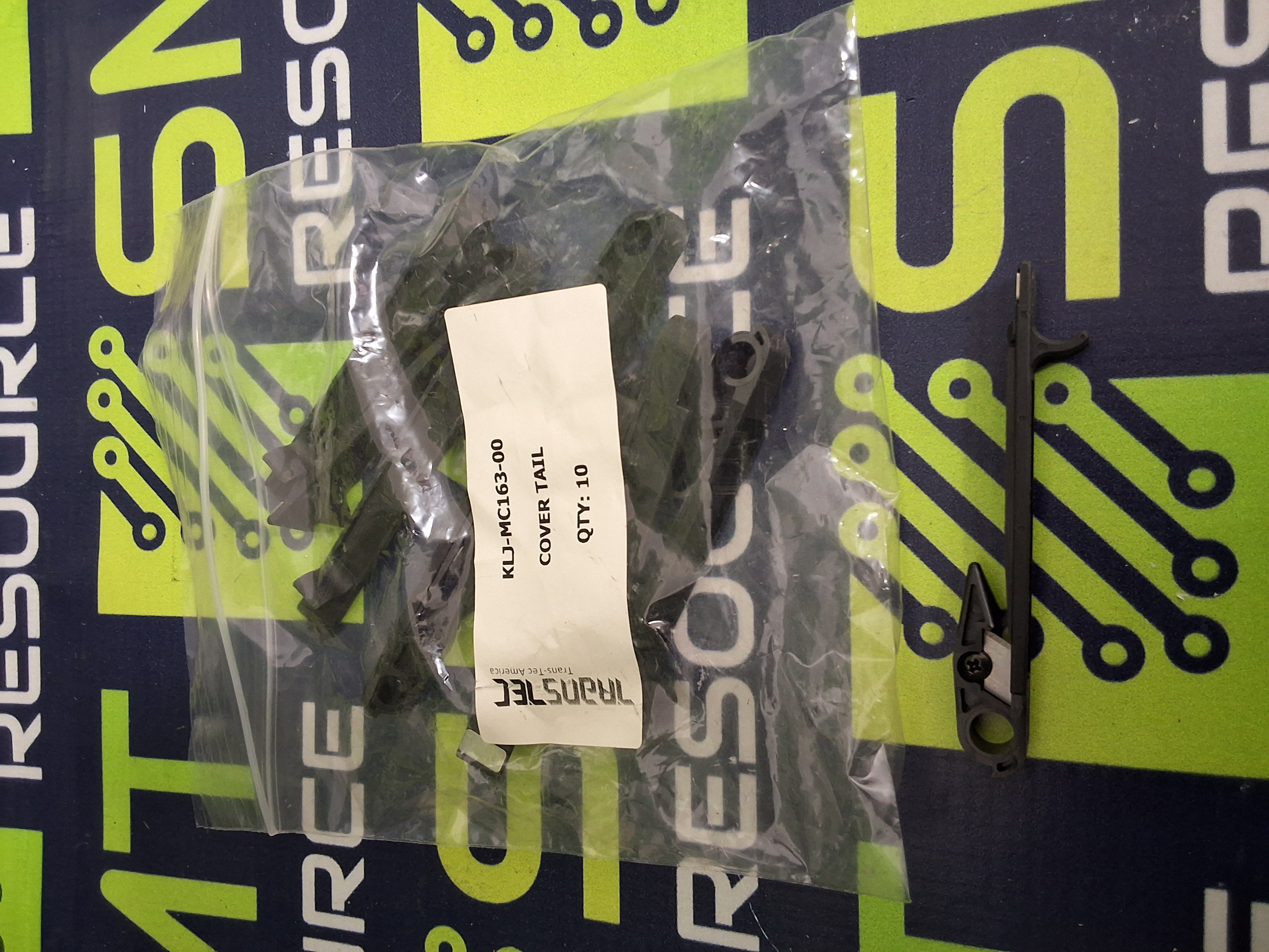 KLJ-MC163-00 COVER TAIL FOR YAMAHA ZS 8mm ELECTRIC TAPE FEEDERS - BRAND NEW