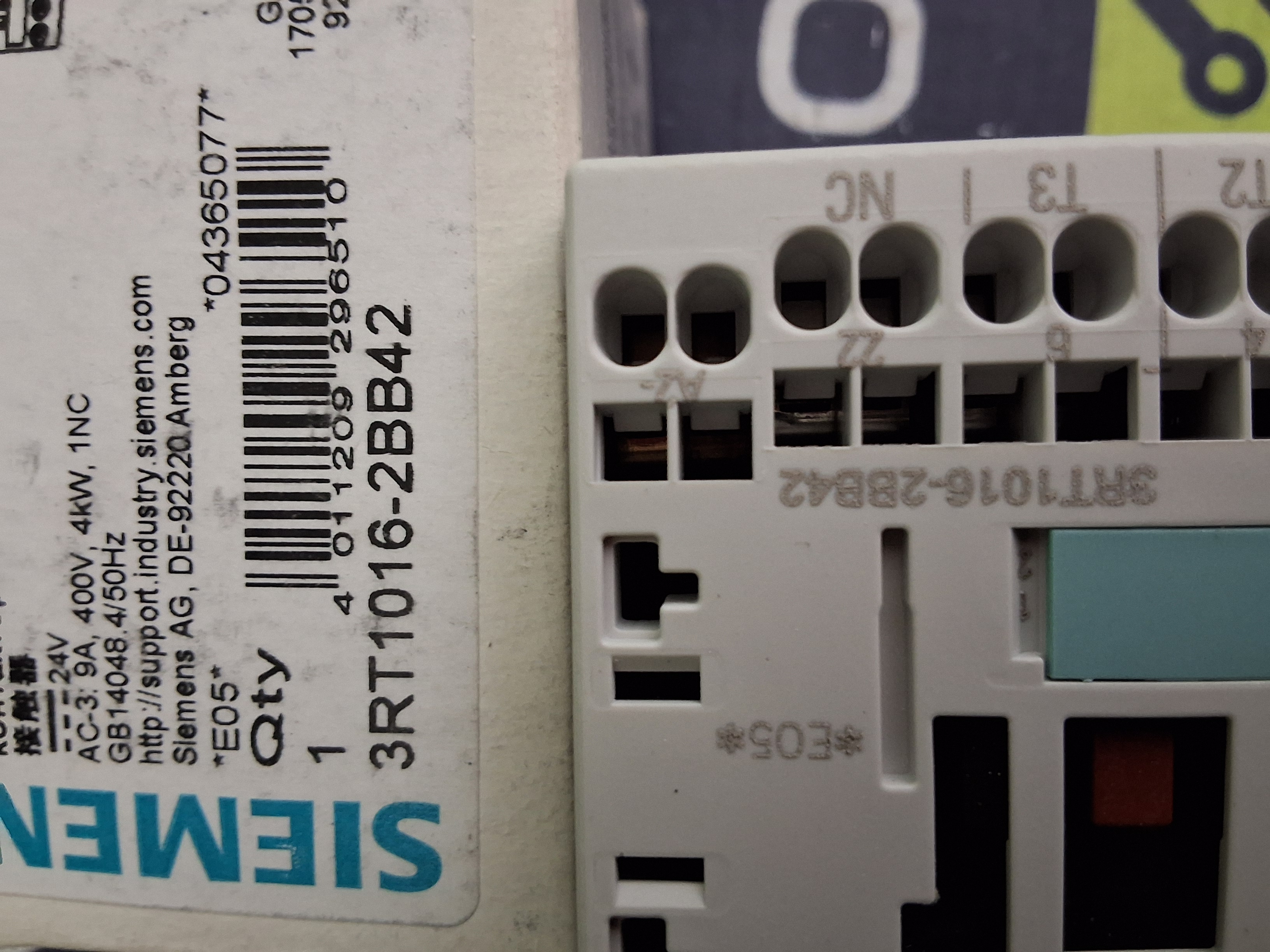 SIEMENS 3RT1016-2BB42 CONTACTOR 3-POLE 9A 400V 4kW - BRAND NEW