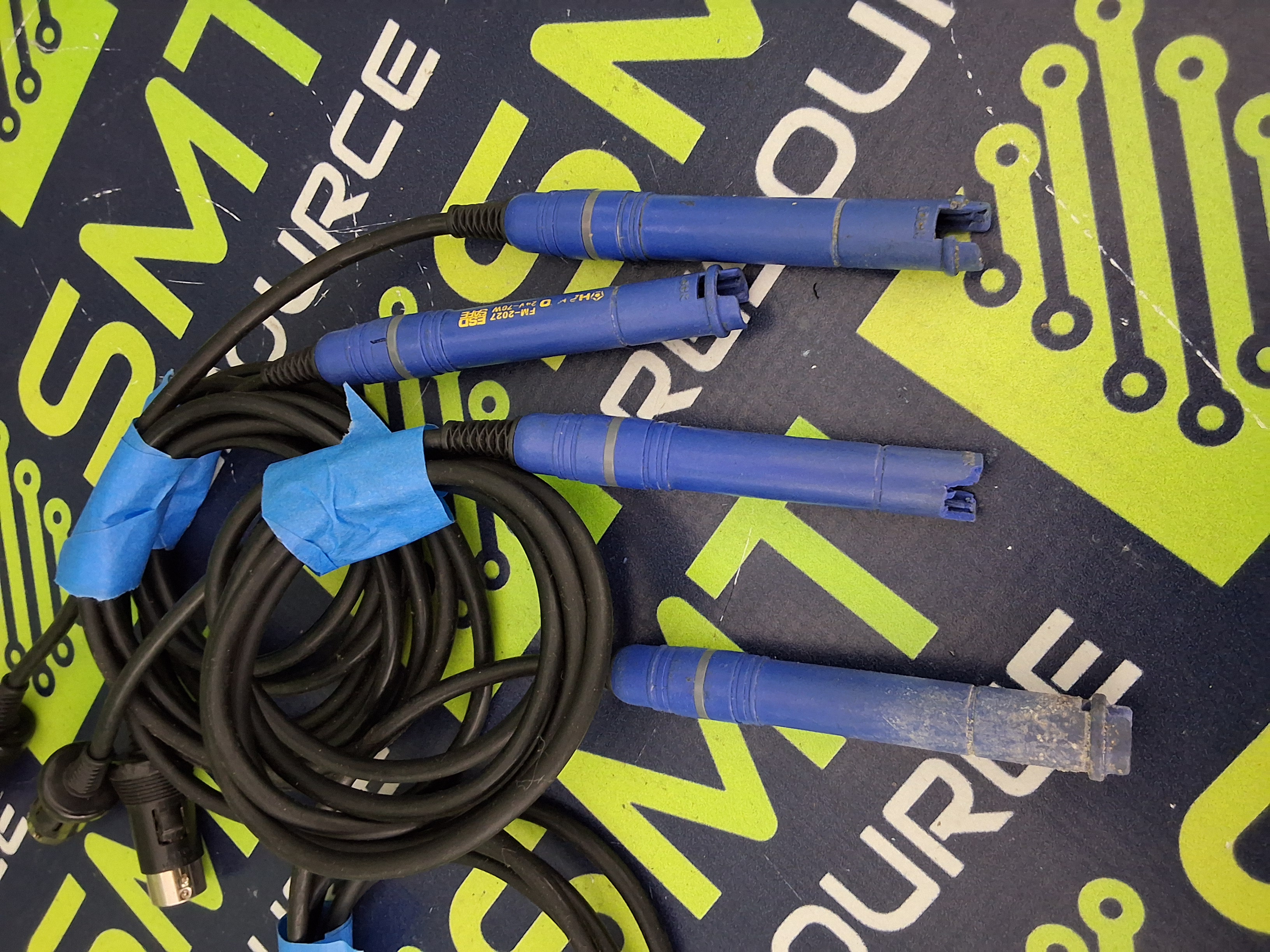 Used HAKKO FM-2027 SOLDERING IRON HANDPIECE 24V-70W - MINOR DAMAGE