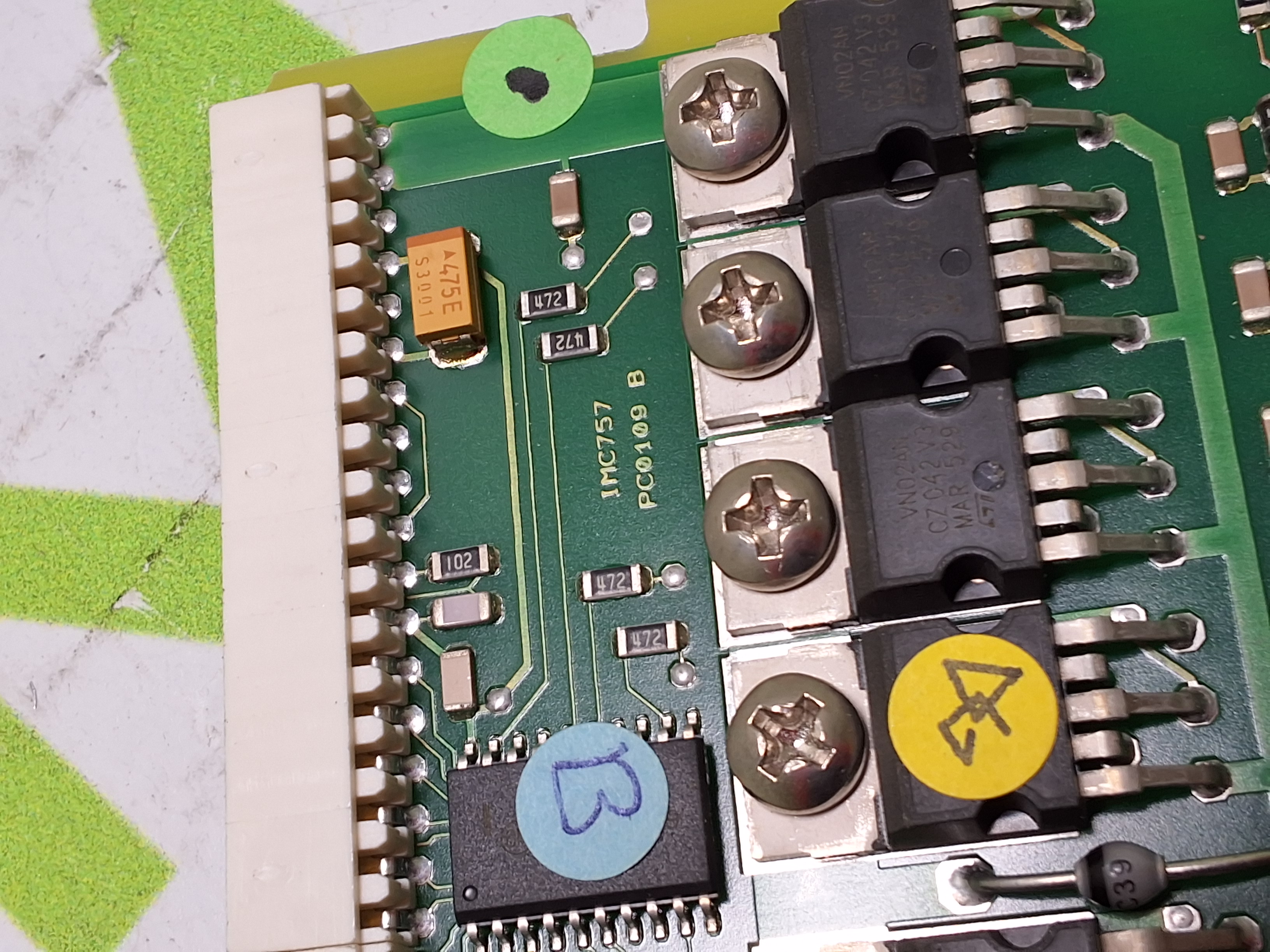 Used VITRONICS SOLTEC PC0109B IMC757