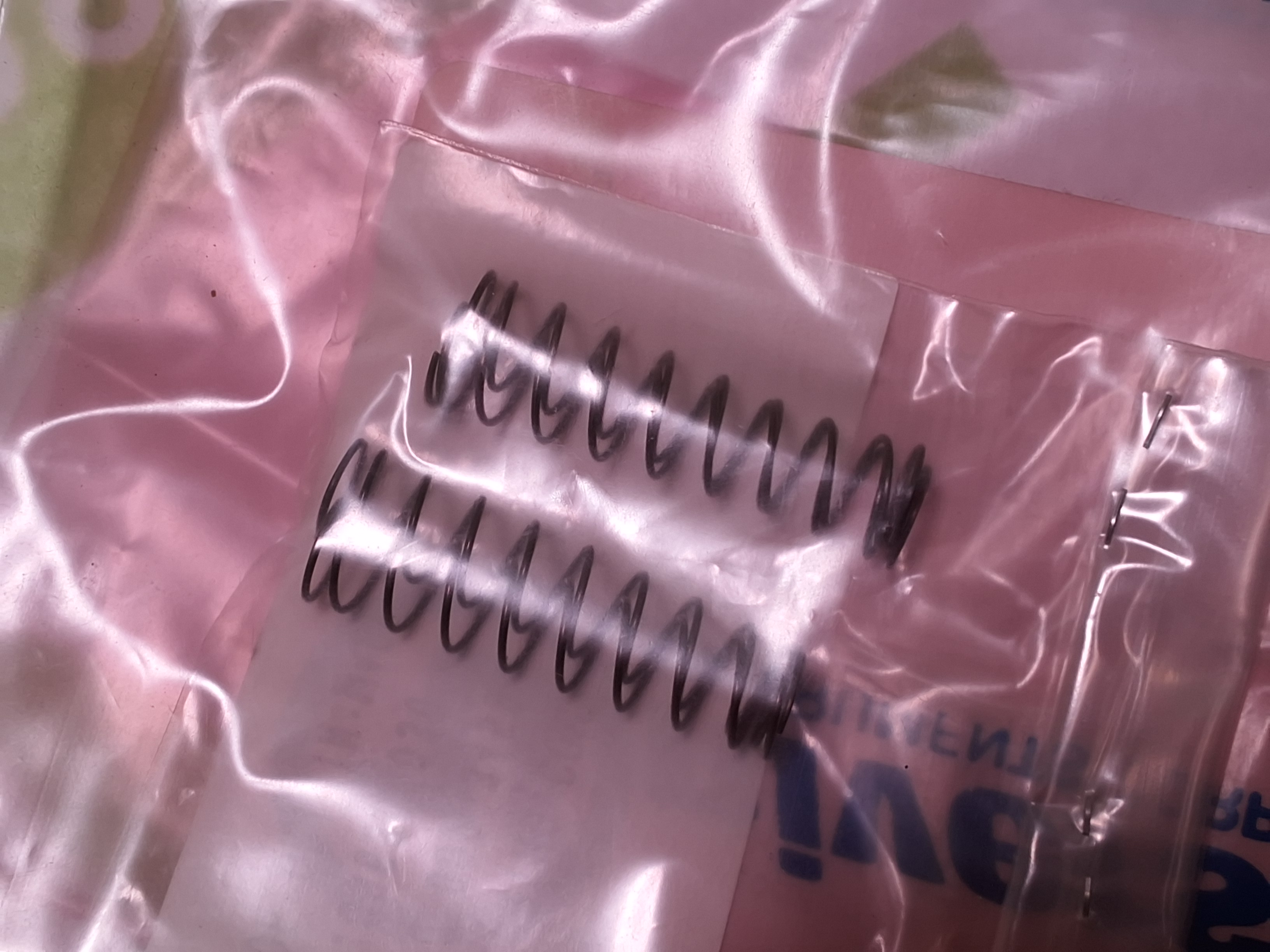 UNIVERSAL INSTRUMENTS 6300023459 COMP SPRING - LOT OF 4 - NEW