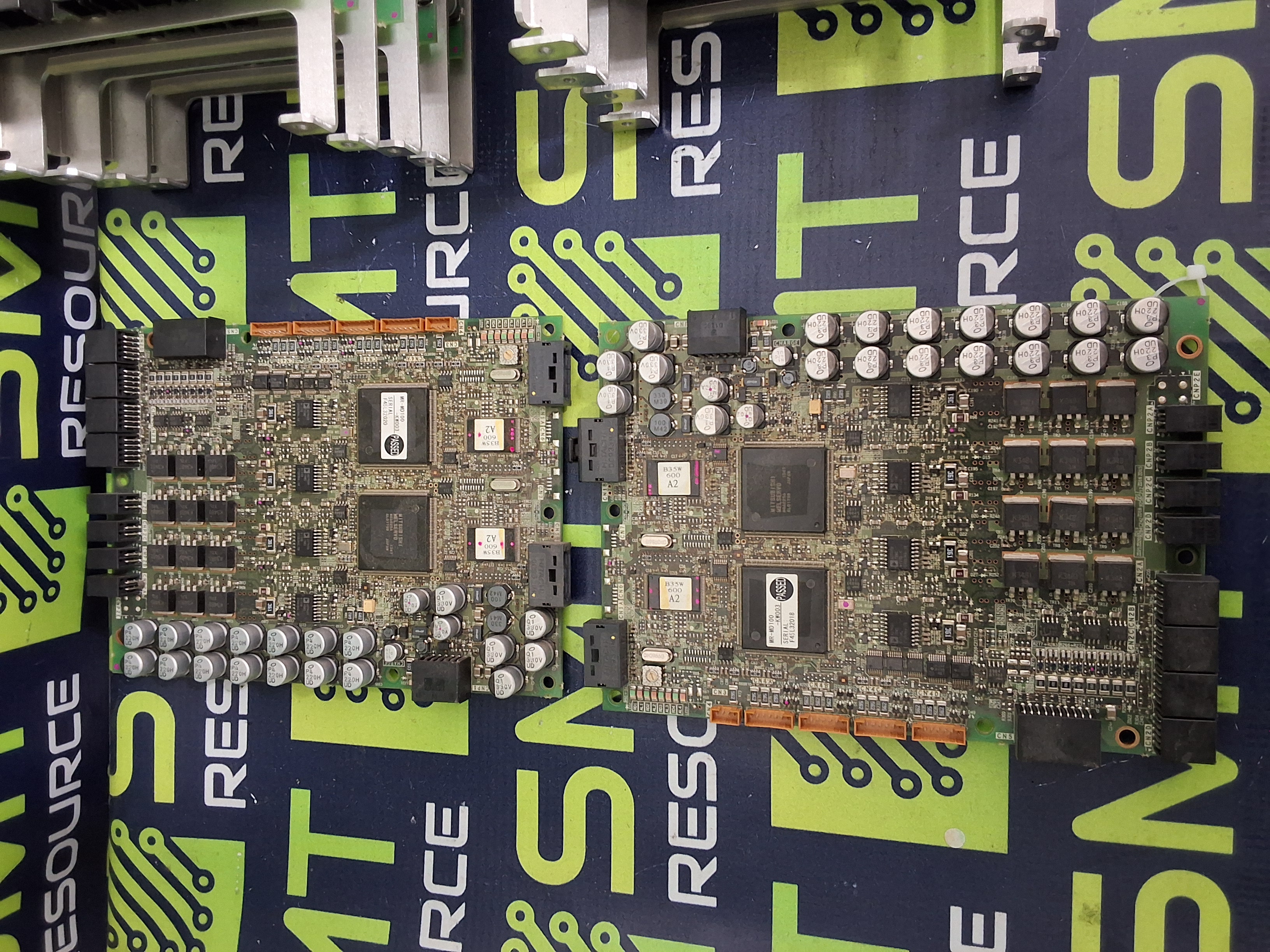 Used JUKI / MITSUBISHI 40044535 / MR-MD10 4-AXIS SERVO AMPLIFIER CIRCUIT BOARD MR-MD100-KW003