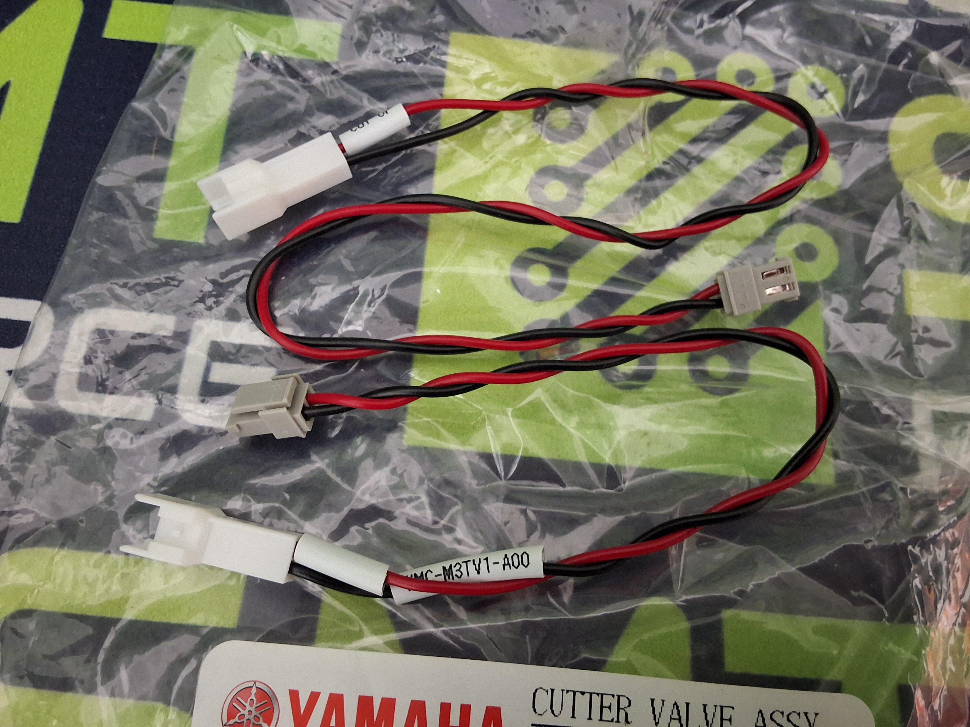 SMC VQZ1221-5L1-C4 PNEUMATIC SOLENOID YAMAHA KMC-M3TV1-A00 CUTTER VALVE ASSY - BRAND NEW