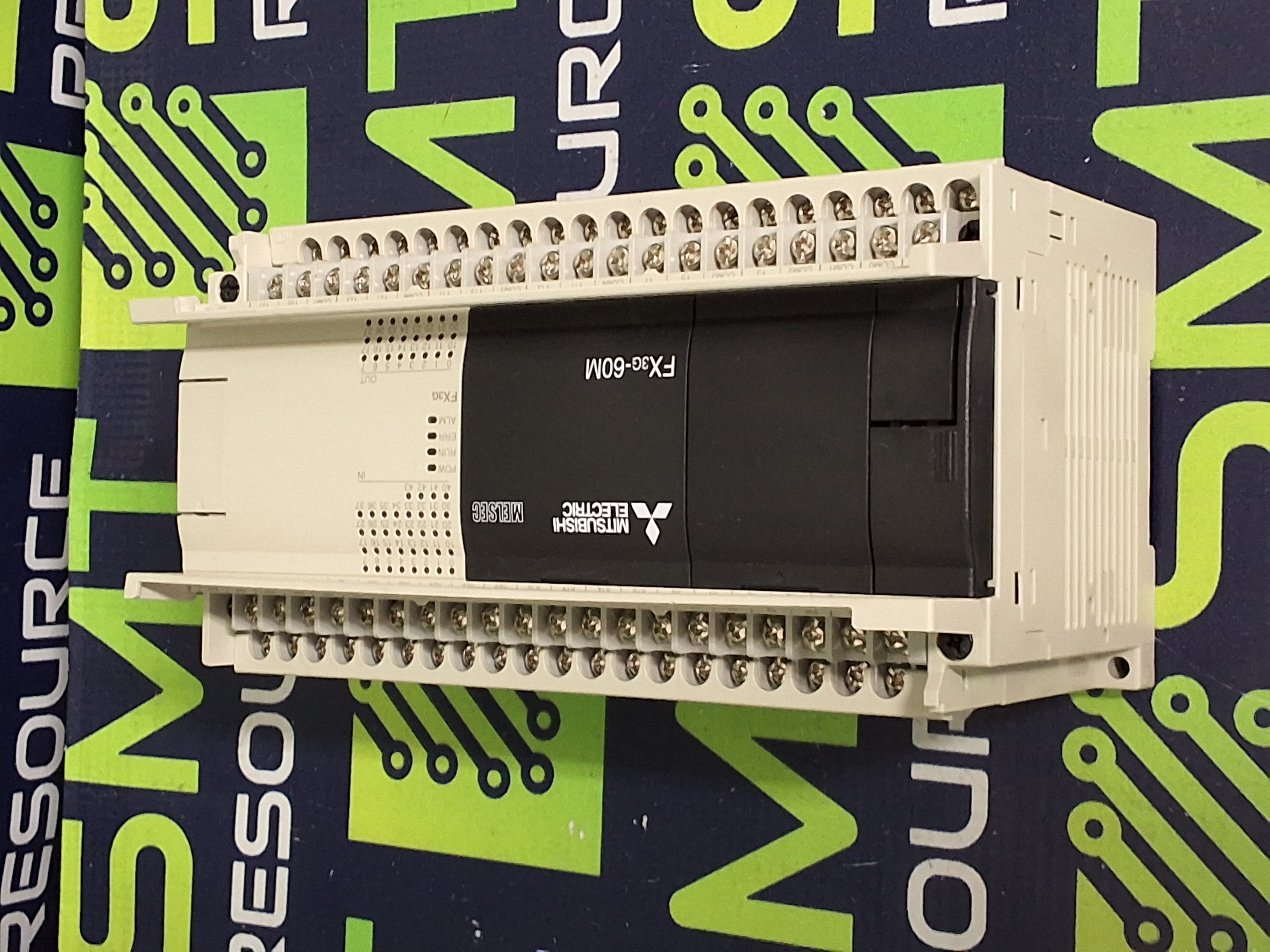 Used MITSUBISHI FX3G-60M PROGRAMMABLE LOGIC CONTROLLER PLC MELSEC SERIES