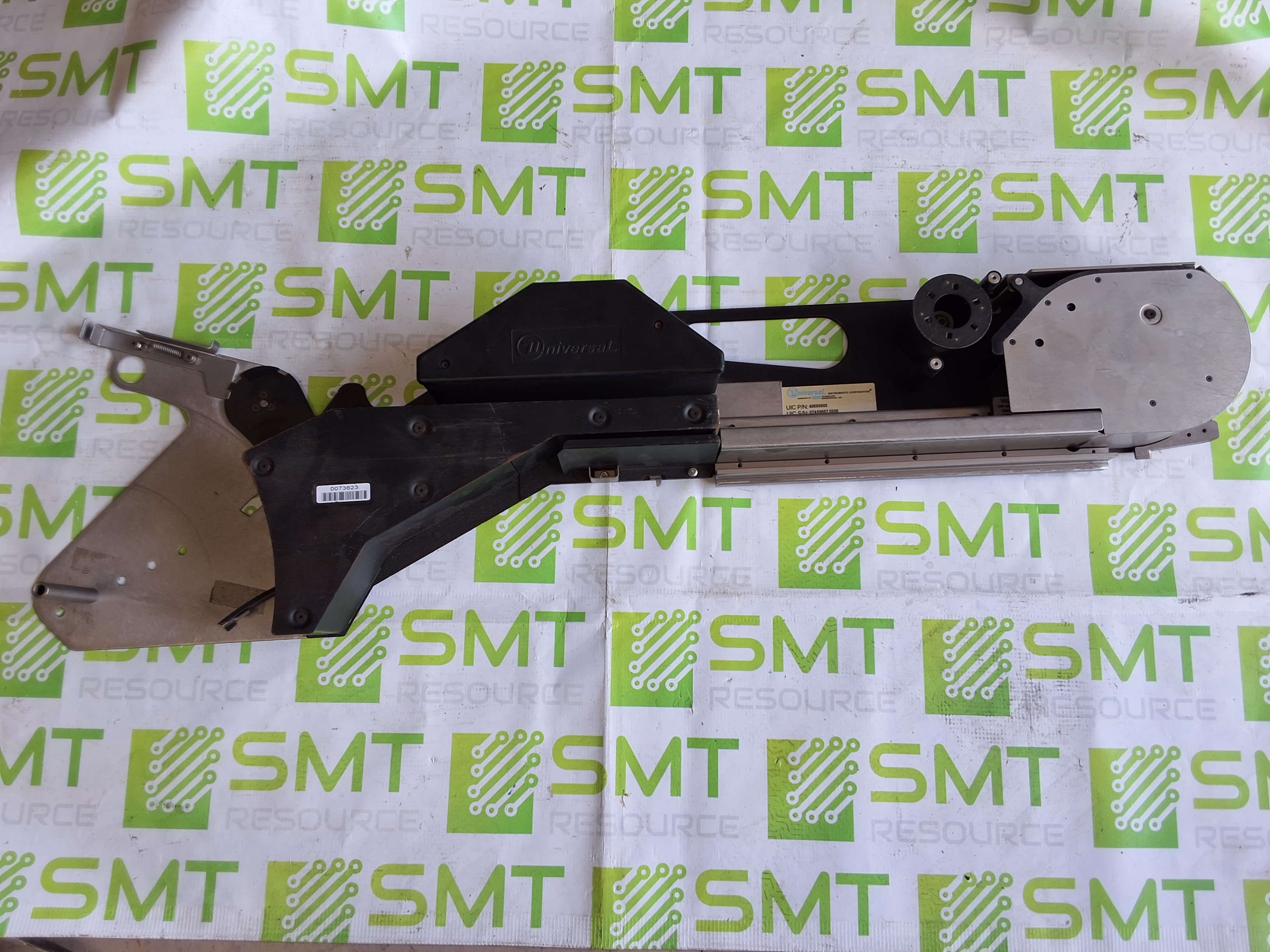 Used UNIVERSAL INSTRUMENTS 49680903 56mm GREEN PRECISION PRO MULTI-PITCH ELECTRONIC TAPE FEEDER