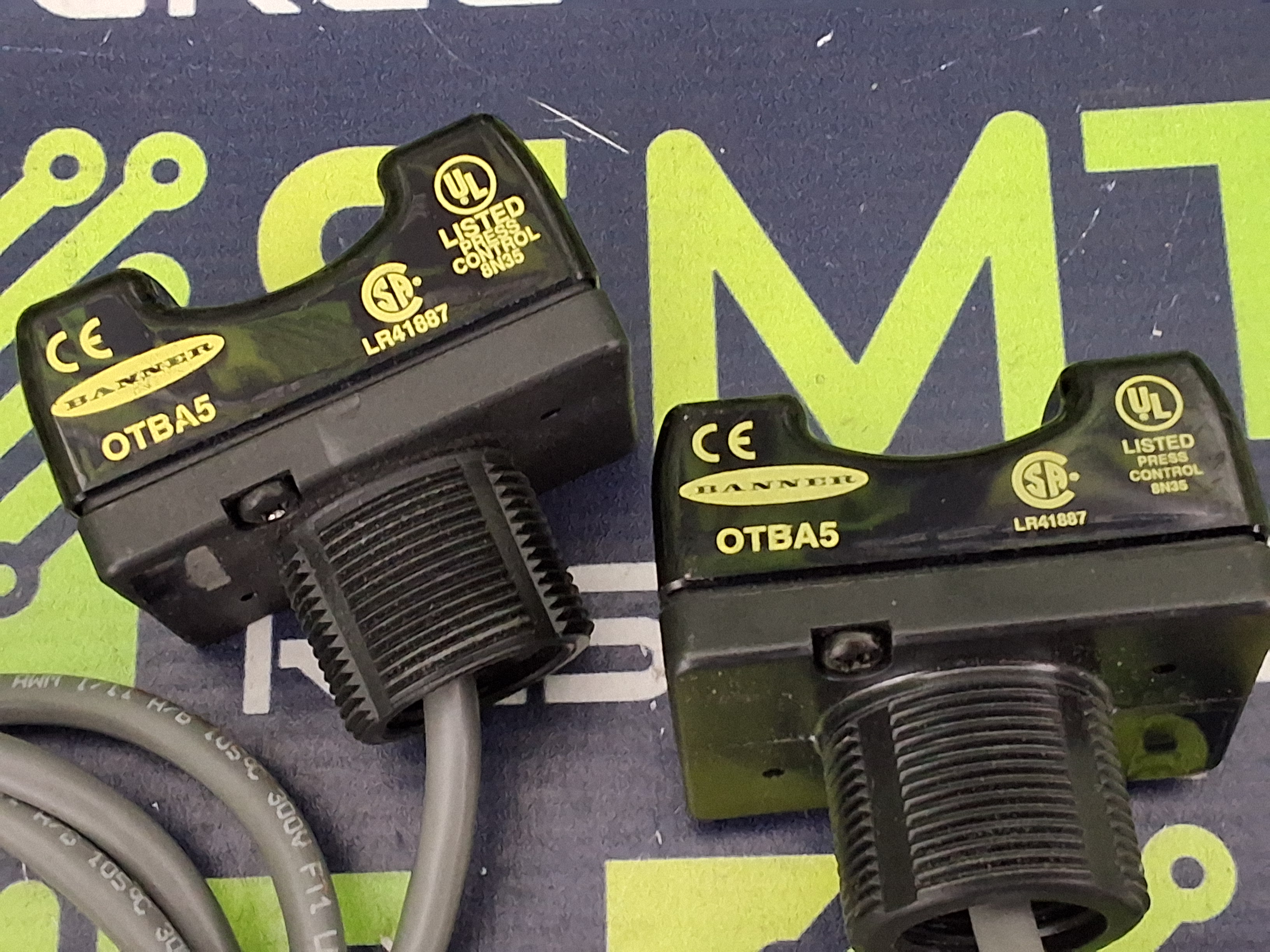 Used BANNER OTBA5 PHOTOELECTRIC SENSOR SWITCH 27986