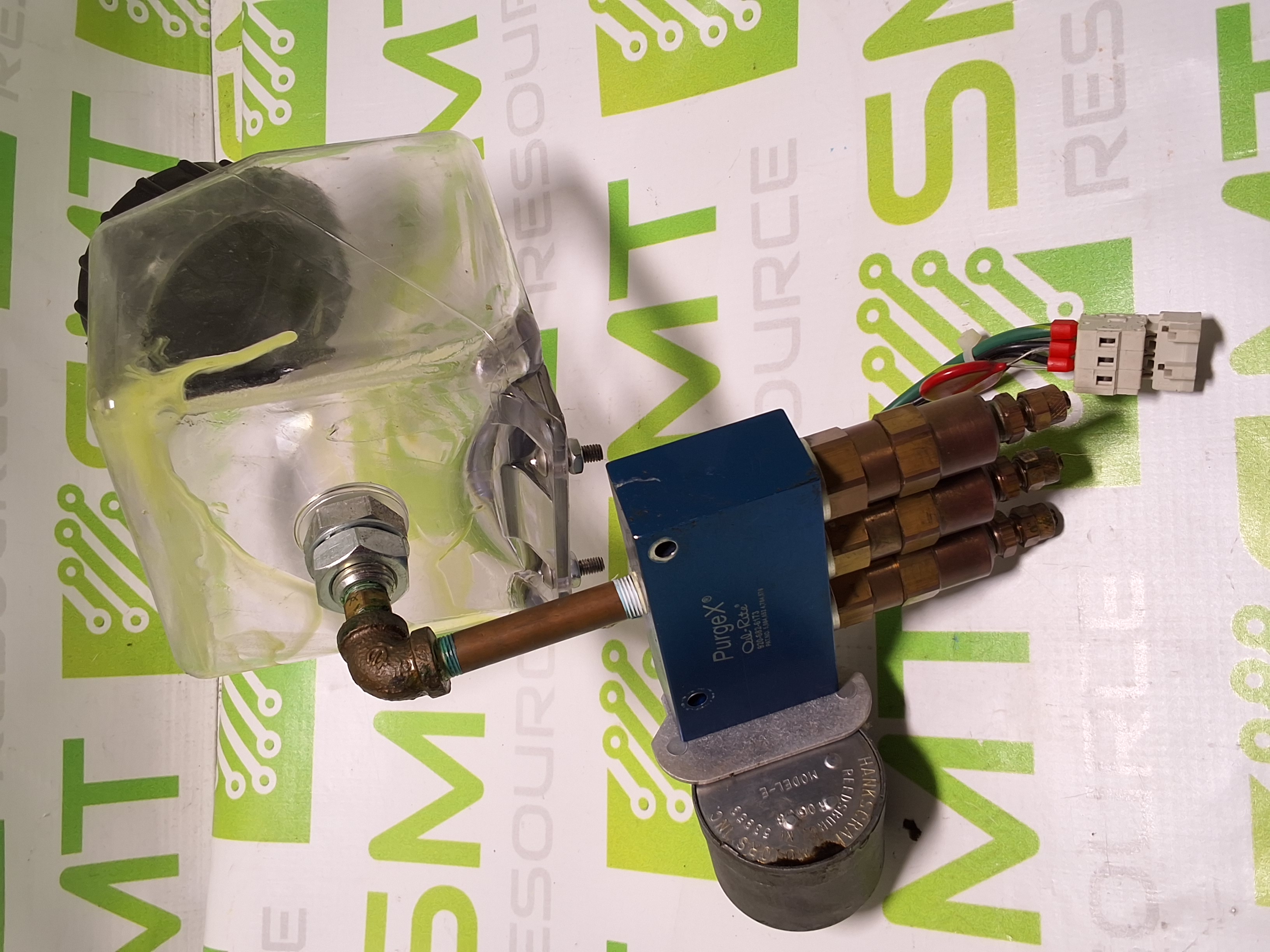 Used PURGE X OIL RITE PUMP METER 3 FEEDS WITH DISPENSER 