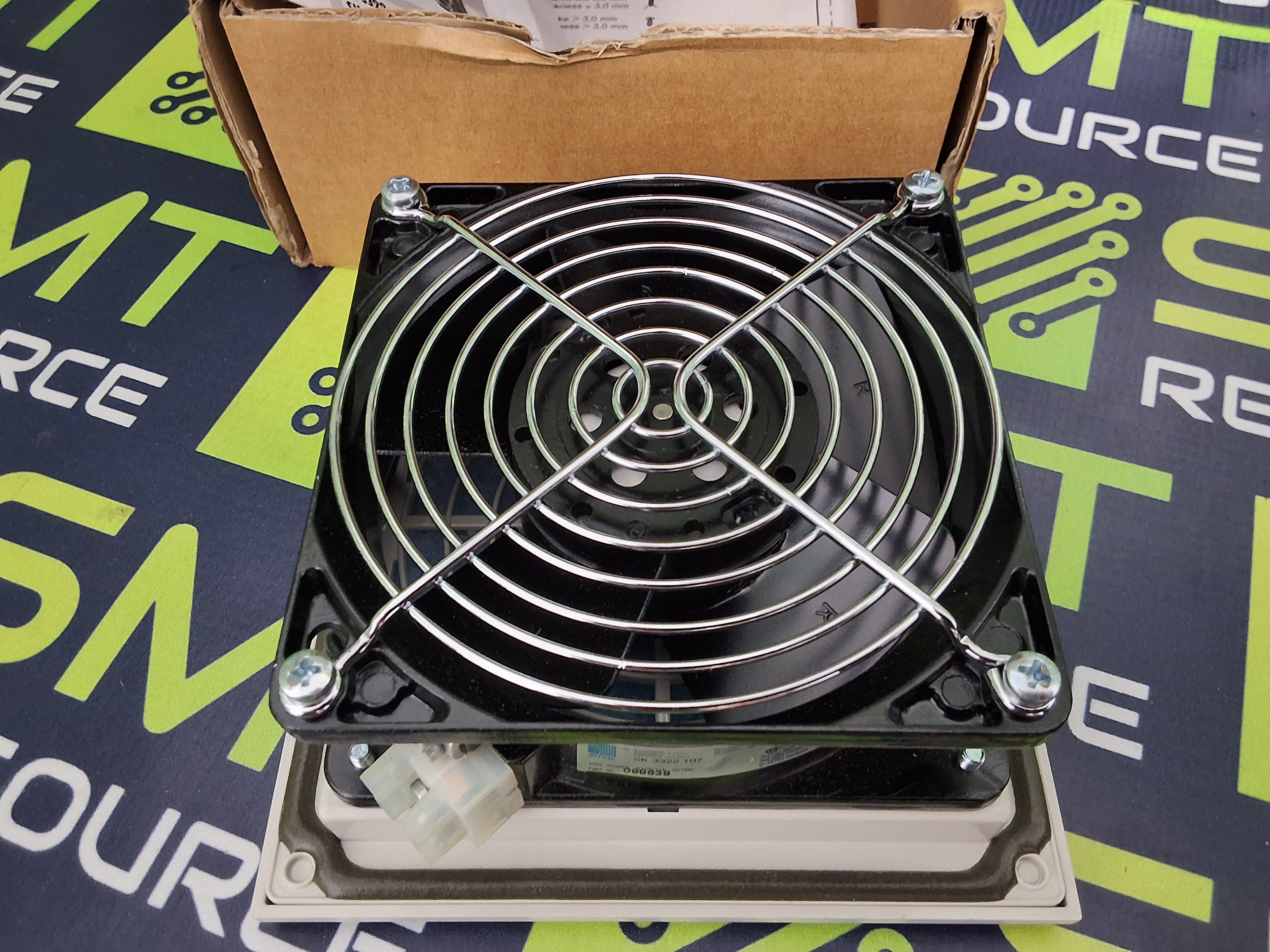 RITTAL SK3322107 COOLING FAN AND FILTER UNIT 230V 50/60Hz SK 3322 107 - BRAND NEW