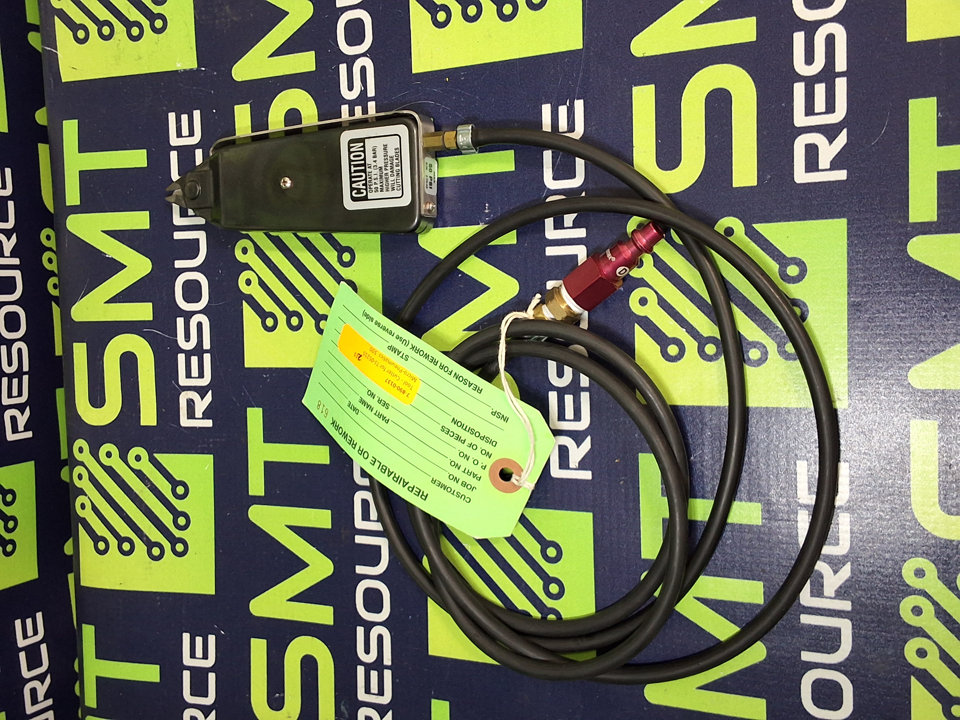 Used XURON 590 MICRO PNEUMATIC CUTTER BLADES