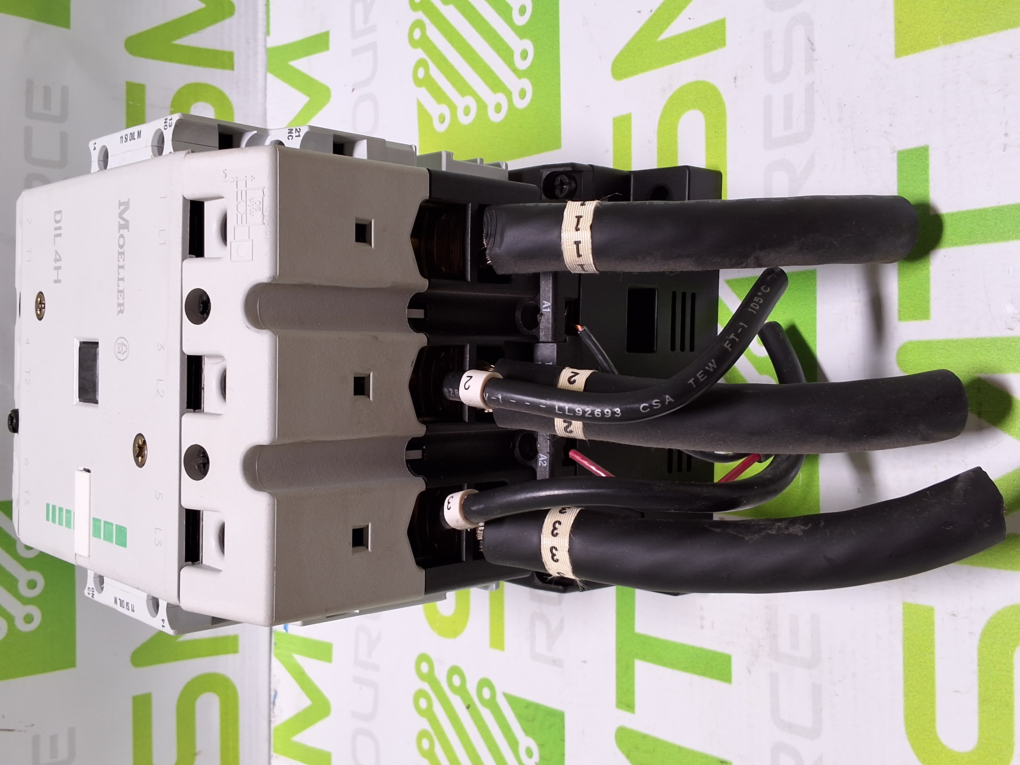 Used MOELLER DIL 4H CONTACTOR