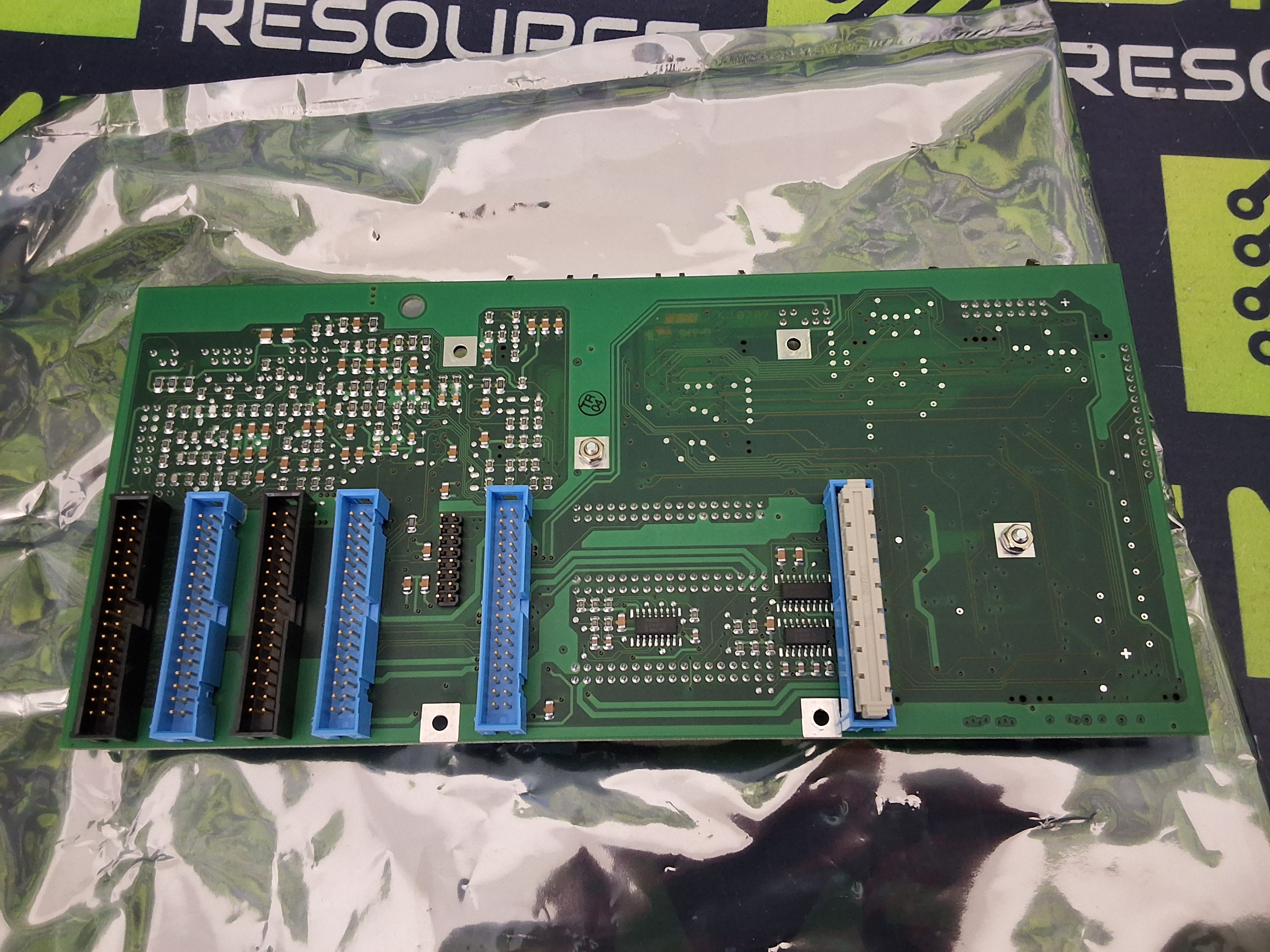 Used SIEMENS 00361211-01 Portal Head Distributor / Head PCB - 00344485-08