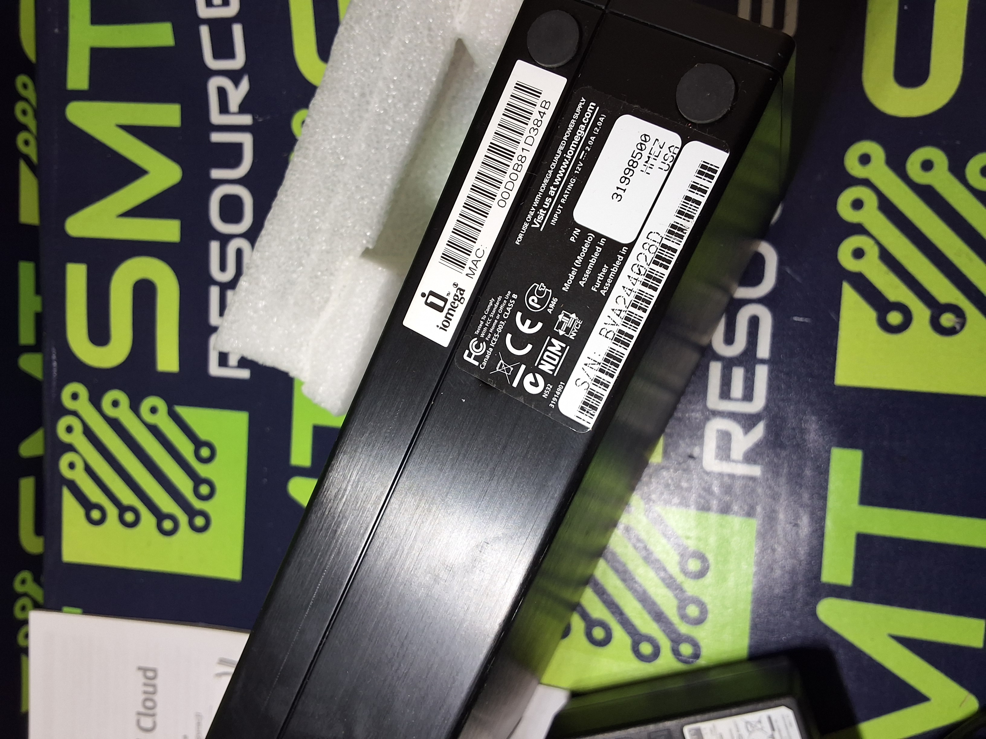 IOMEGA 1TB EZ MEDIA & DATA BACKUP CENTER 1000GB - NEW OPEN BOX