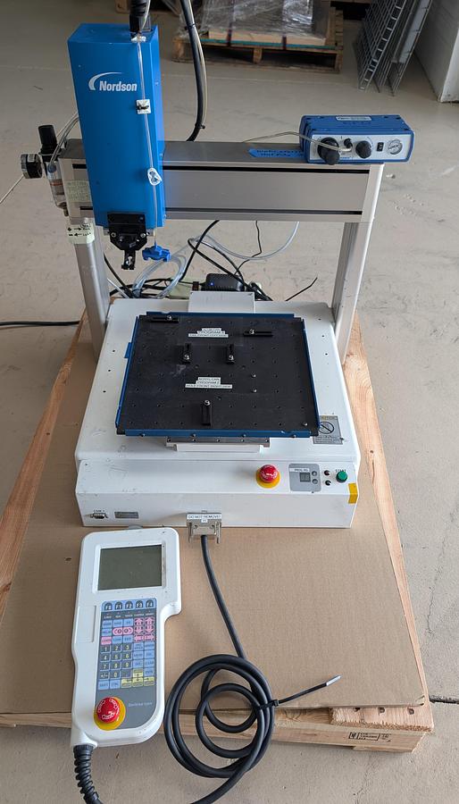 Used Nordson EFD M4