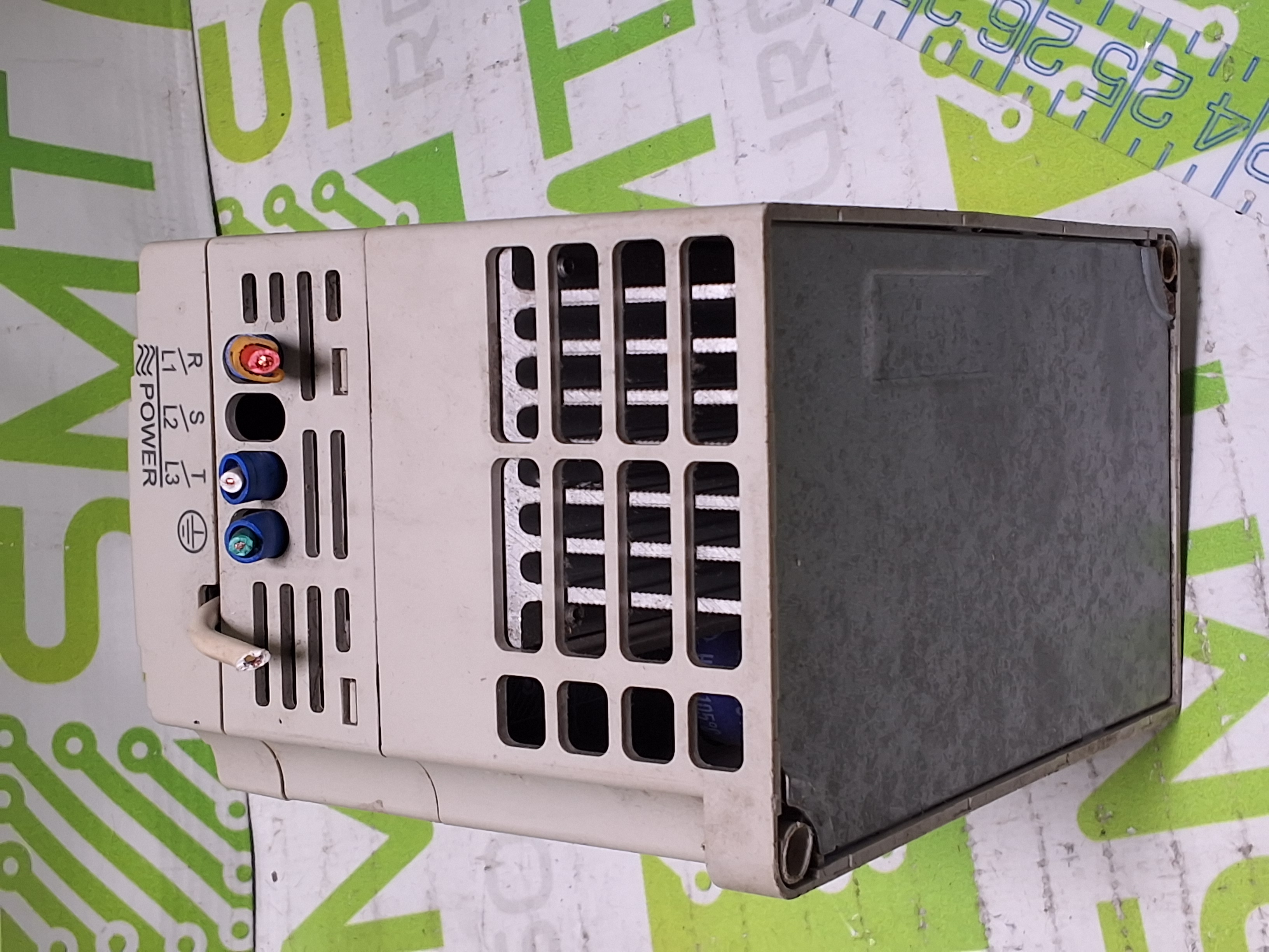 Used DELTA VFD-M VFD004M21A VARIABLE FREQUENCY DRIVE 3 PHASE MOTOR CONTROL