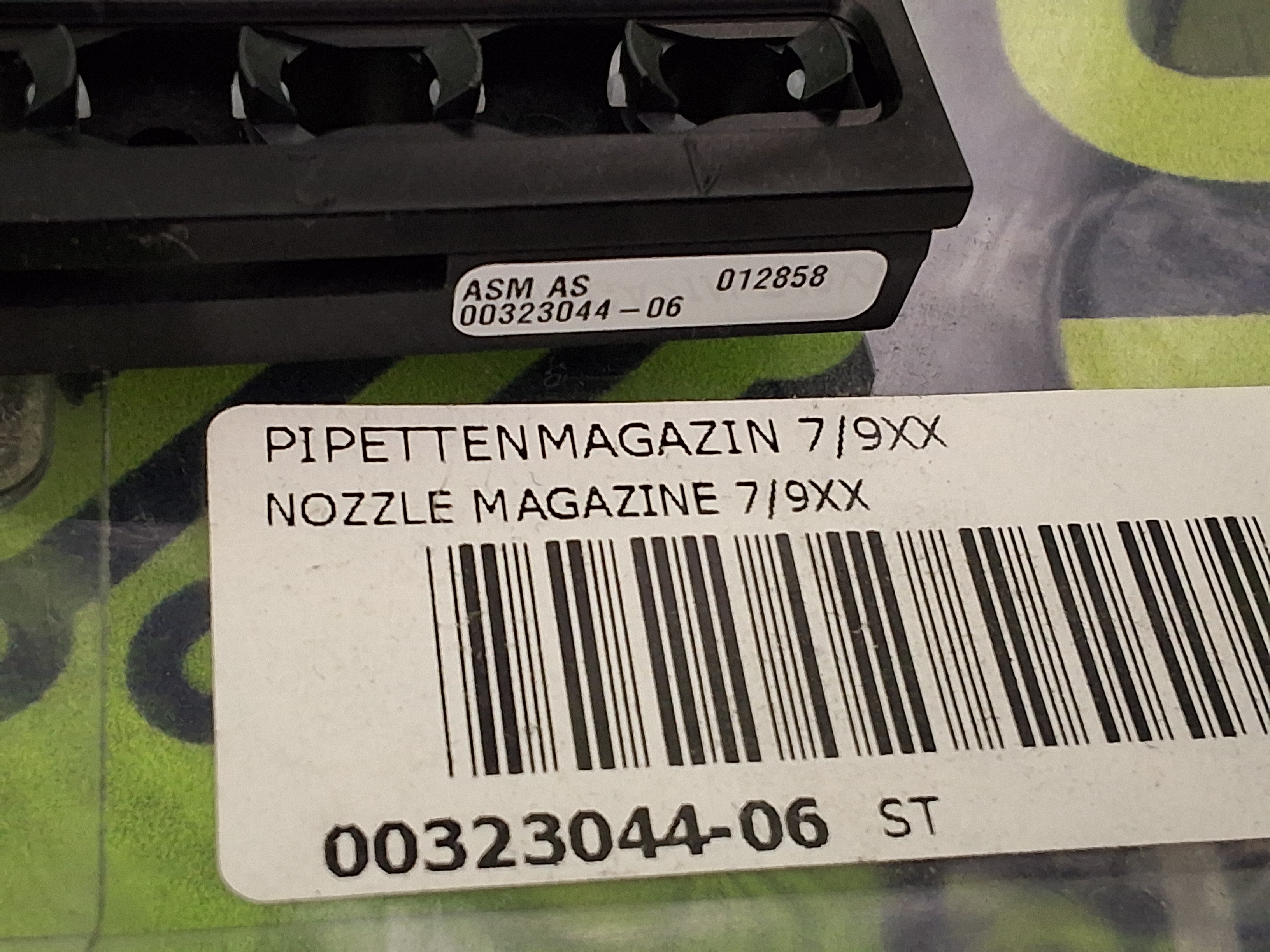 Used SIEMENS 00323044-06 NOZZLE MAGAZINE / NOZZLE CHANGER HOLDER