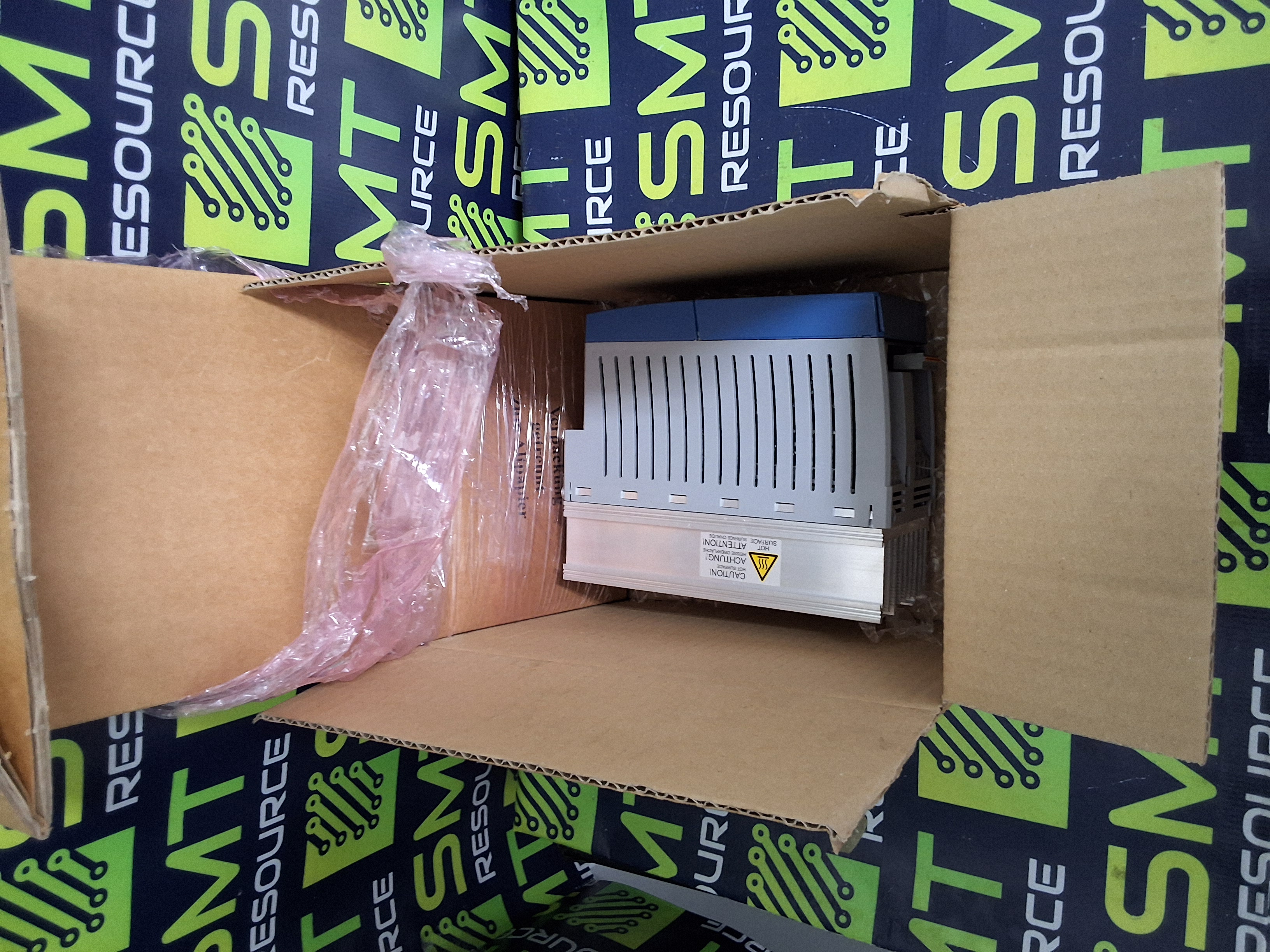 NORDAC SK 500E-750-323-A-ERS FREQUENCY INVERTER - BRAND NEW