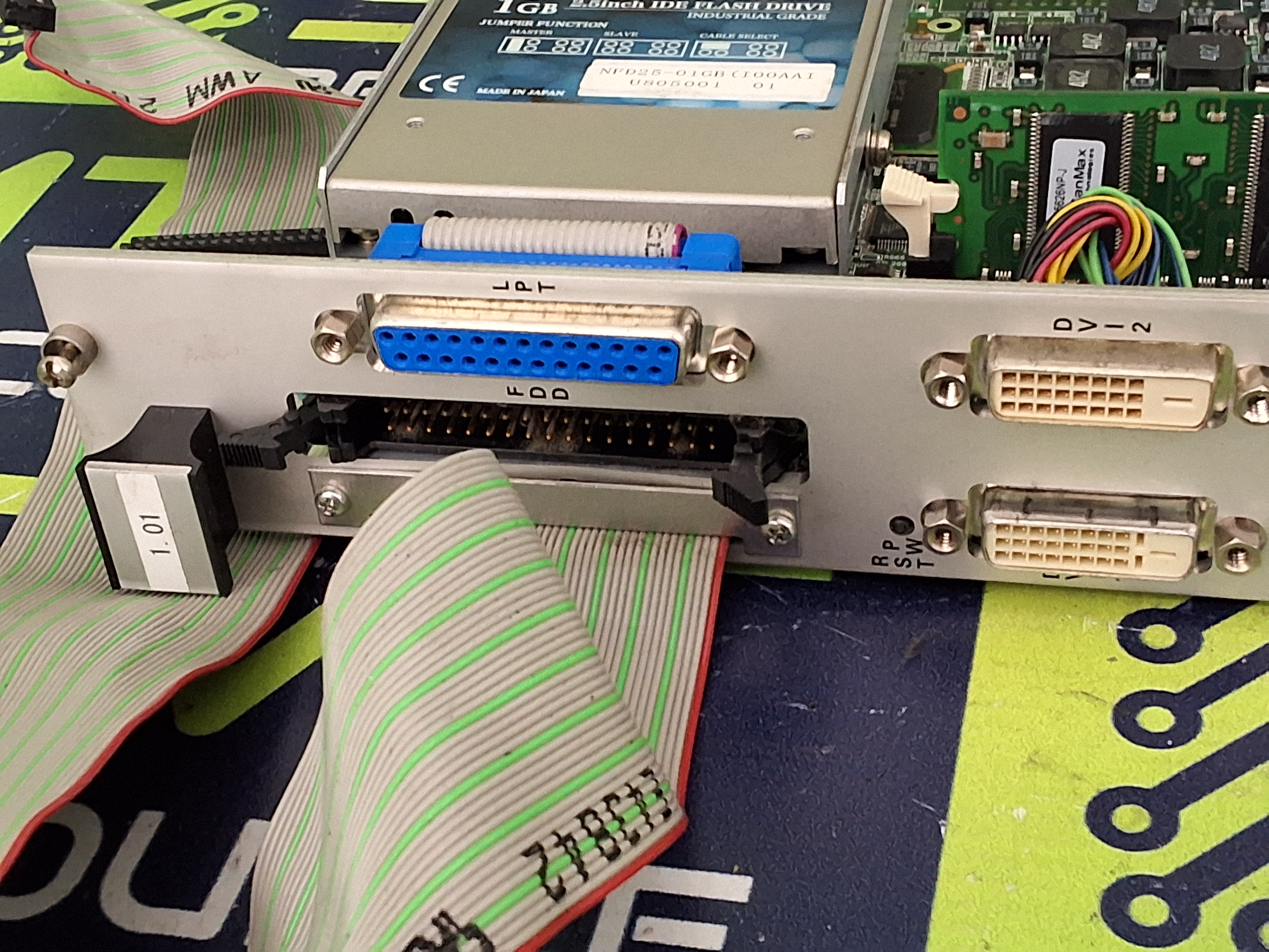 Used JUKI / MITSUBISHI 40044535 / MR-MD10 4-AXIS SERVO AMPLIFIER CIRCUIT BOARD MR-MD100-KW003