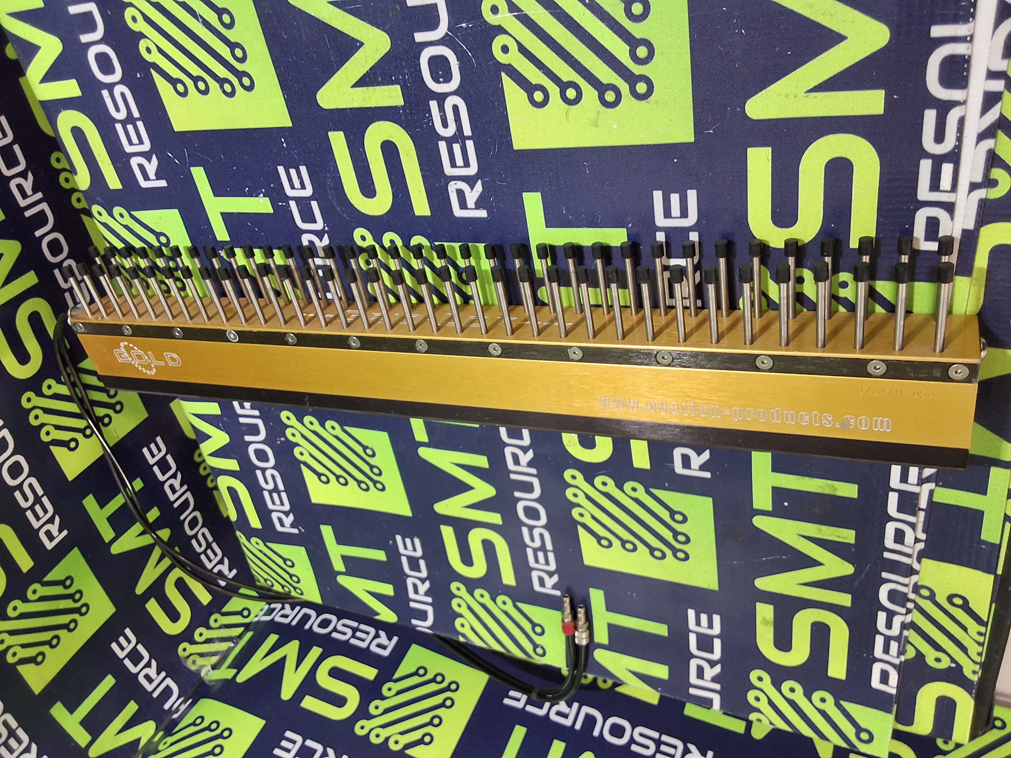 Used GRID-LOK 18" inch GOLD SUPPORT BAR