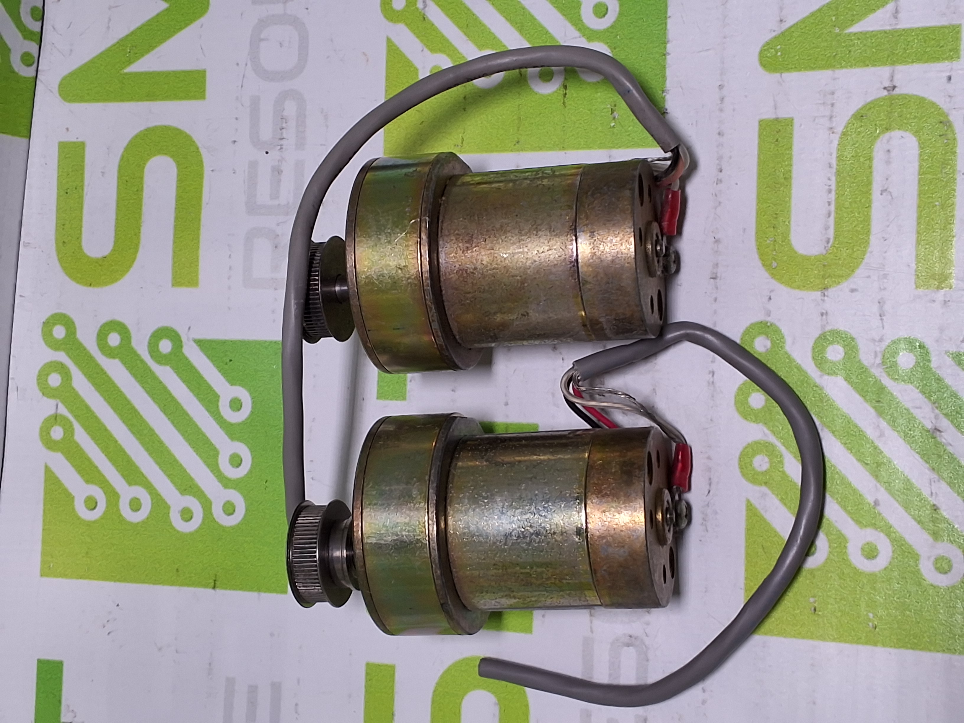 Used PITTMAN GM9232C513-R5 LO-COG GEARMOTOR 46813403 