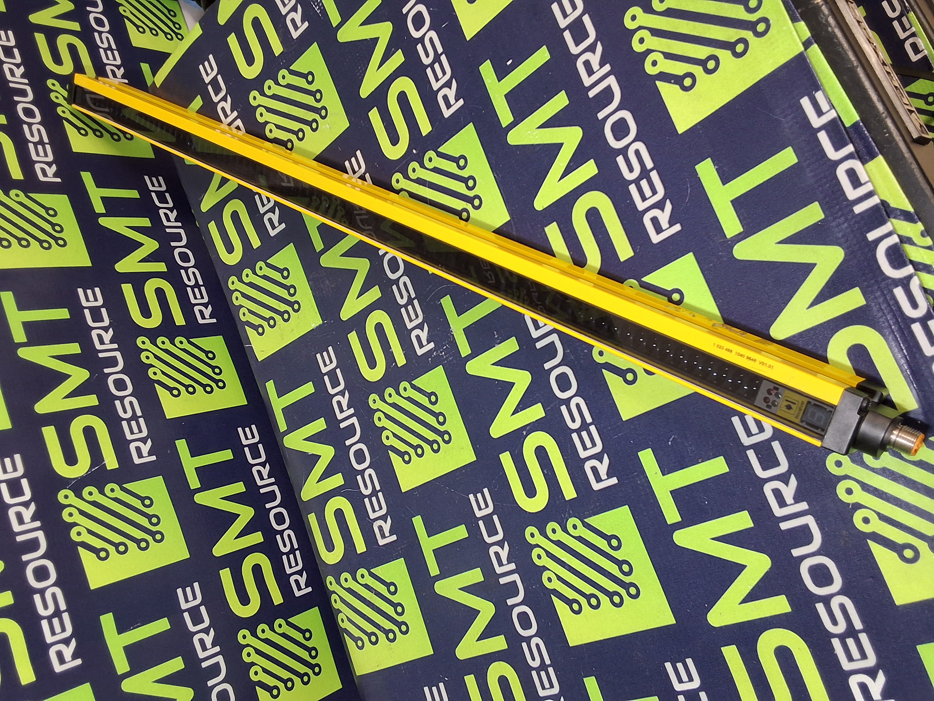 Used SICK C41E-0601BG300 MICRO SAFETY LIGHT CURTAIN