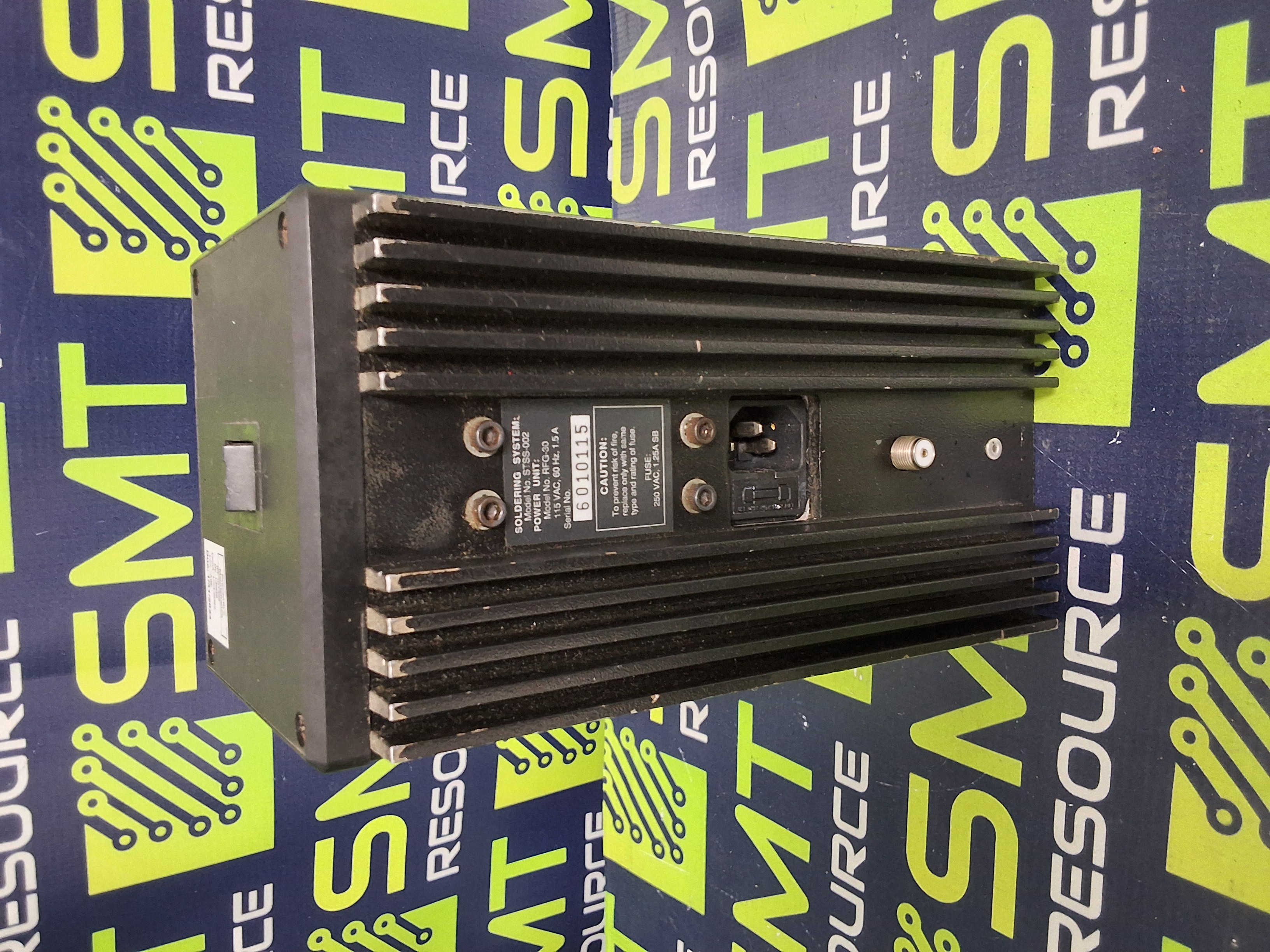 Used METCAL STSS-002 / PS2 SOLDERING SYSTEM 115VAC 60Hz 1.5A