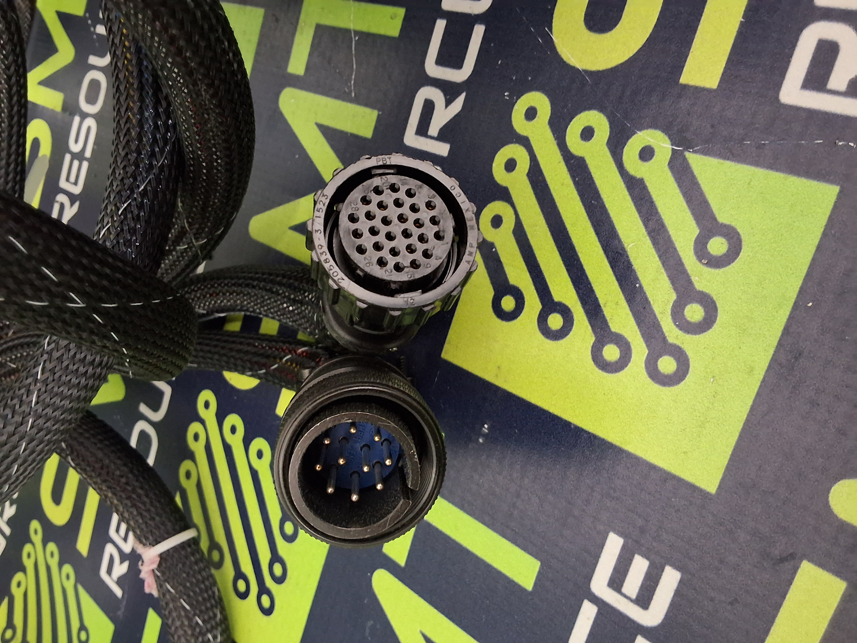 Used TEMPTRONIC TS SERIES K-TS4-3-0-0-A-A CHAMBER TEMPERATURE CONTROLLER