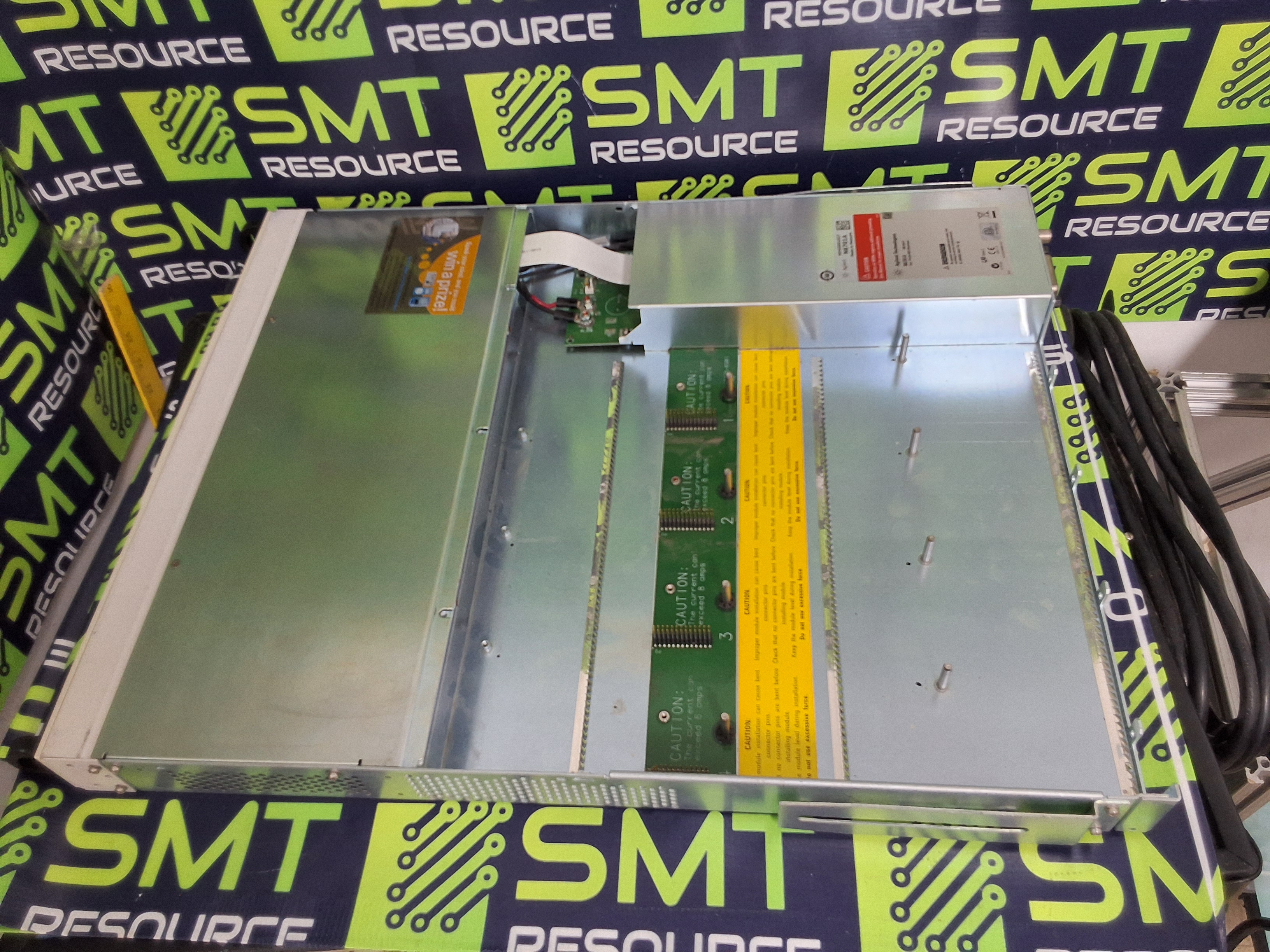 Used AGILENT N6701A LOW-PROFILE MPS MODULAR DC POWER SUPPLY MAINFRAME 600W - PARTS ONLY