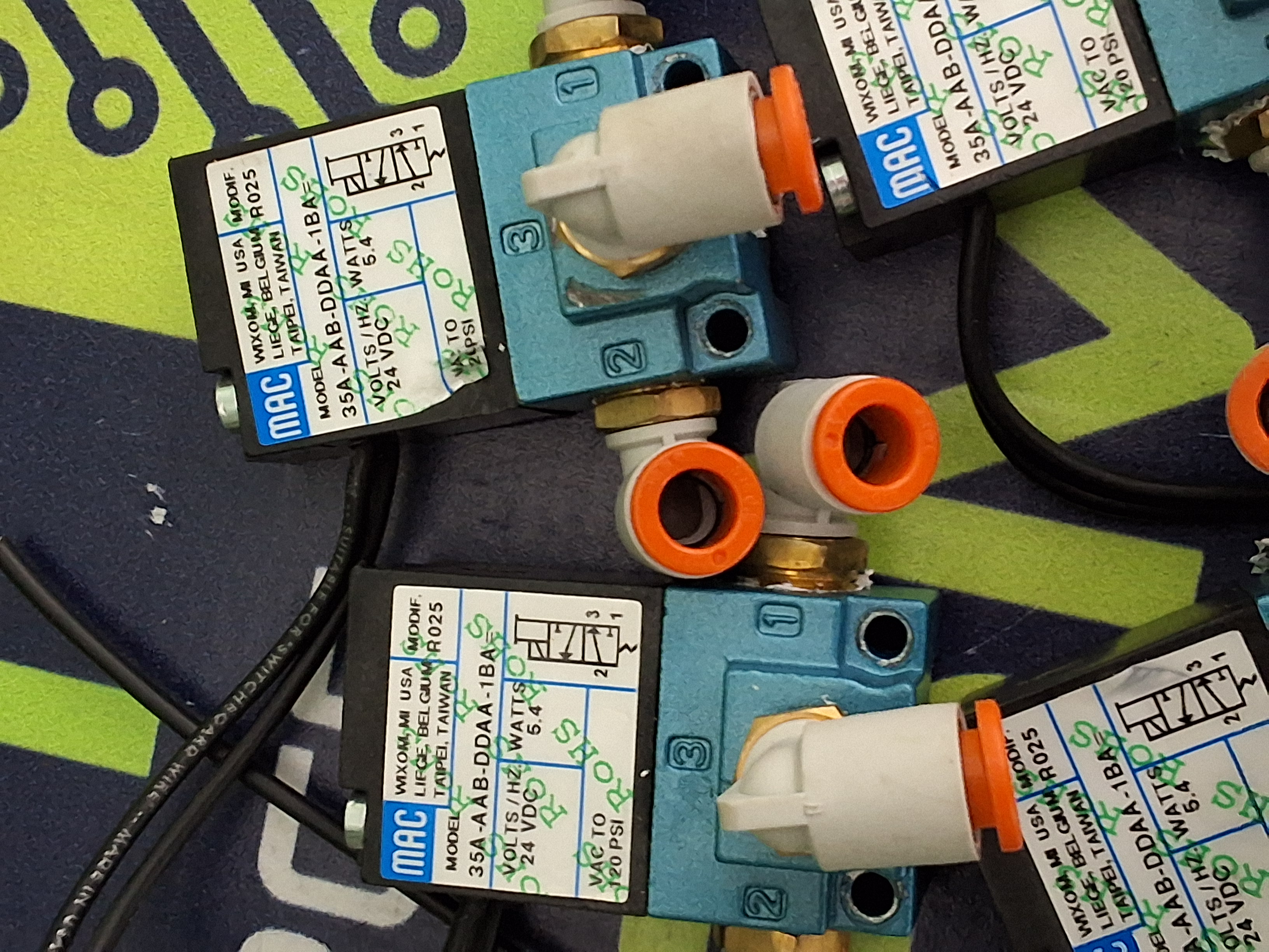 Used MAC 35-AAB-DDAA-1BA SOLENOID VALVE 24VDC 5.4W