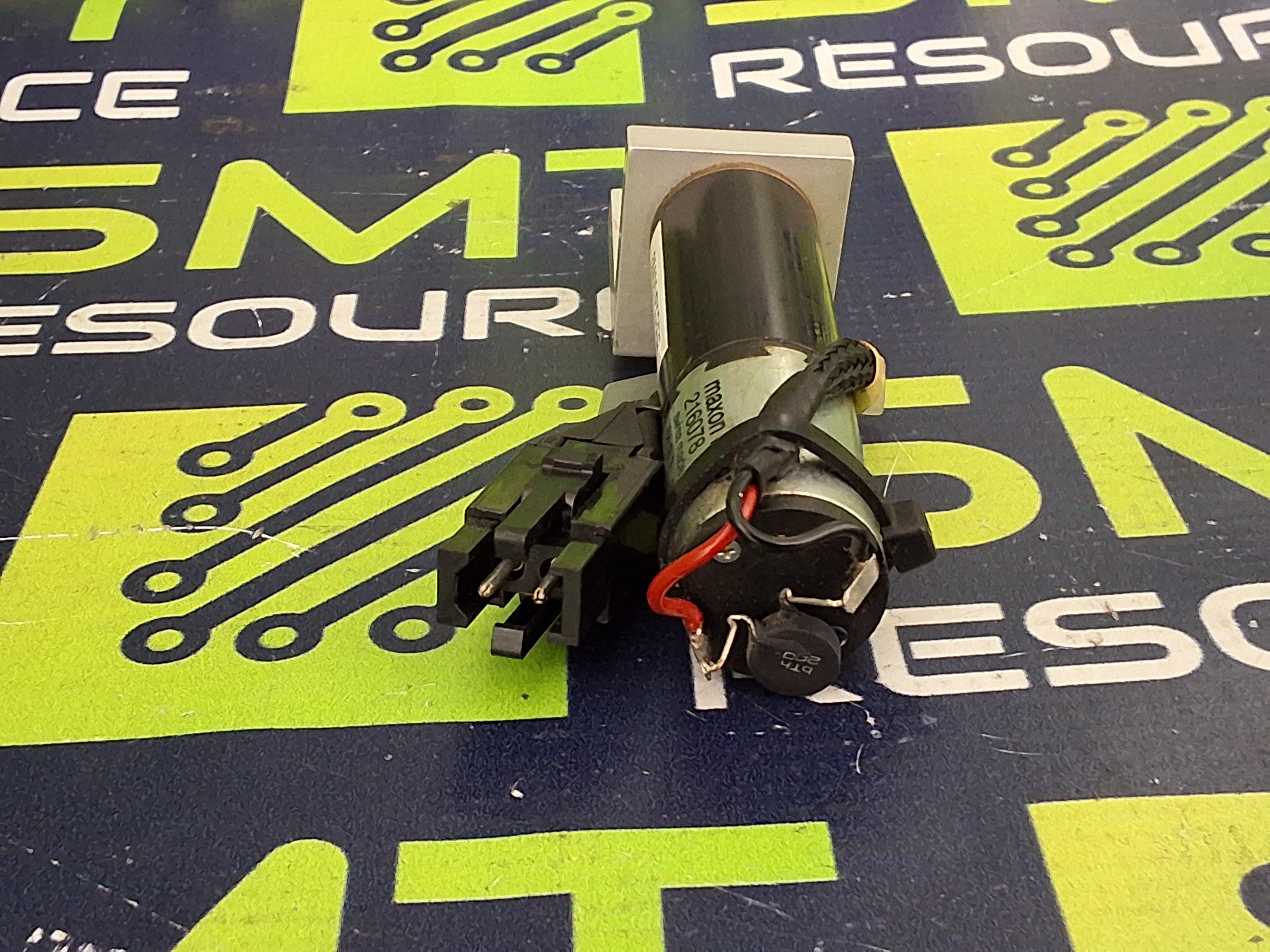 Used MAXON 216078 MOTOR
