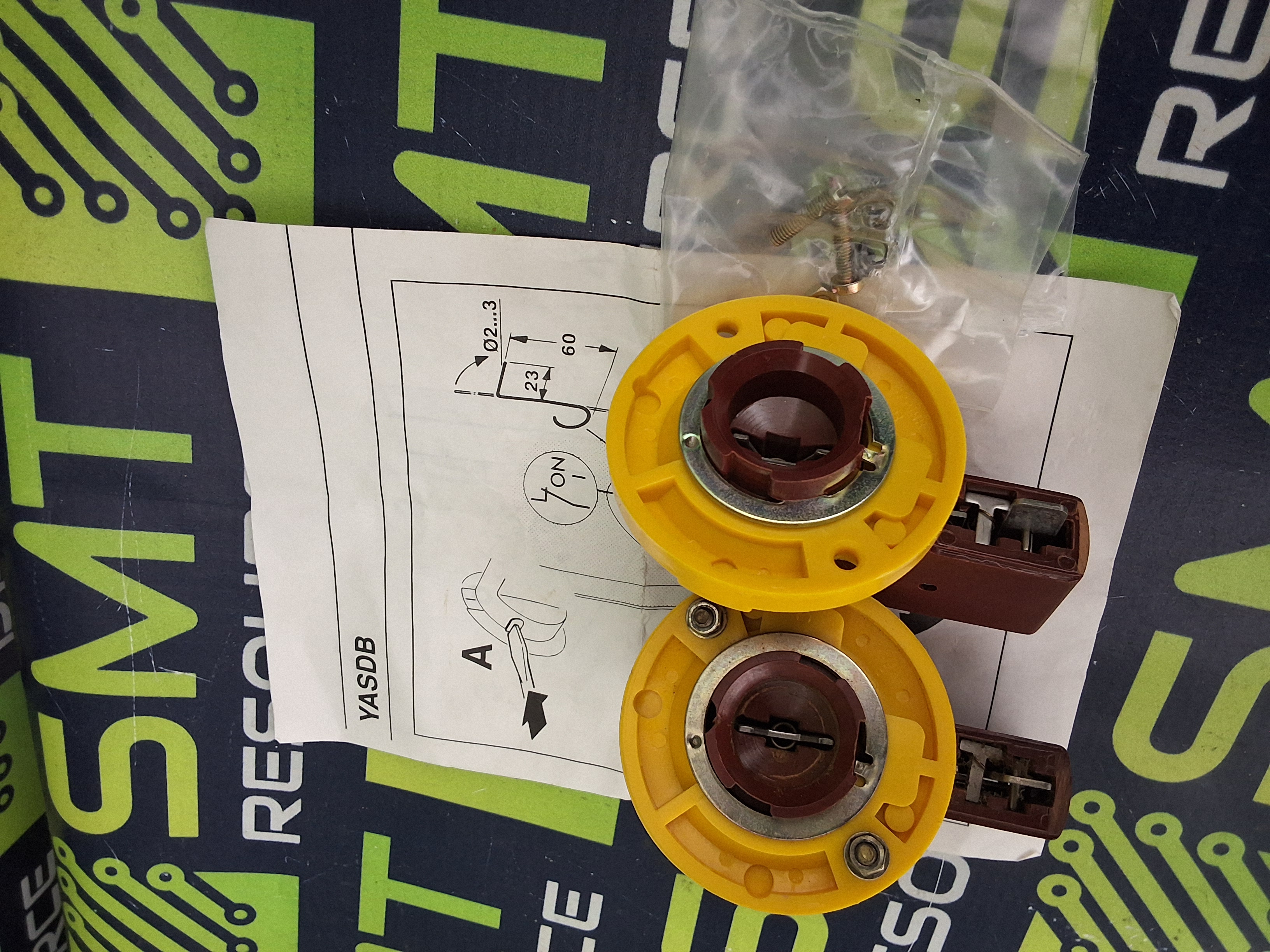 Used ABB YASDB HANDLE / DISCONNECT SWITCH
