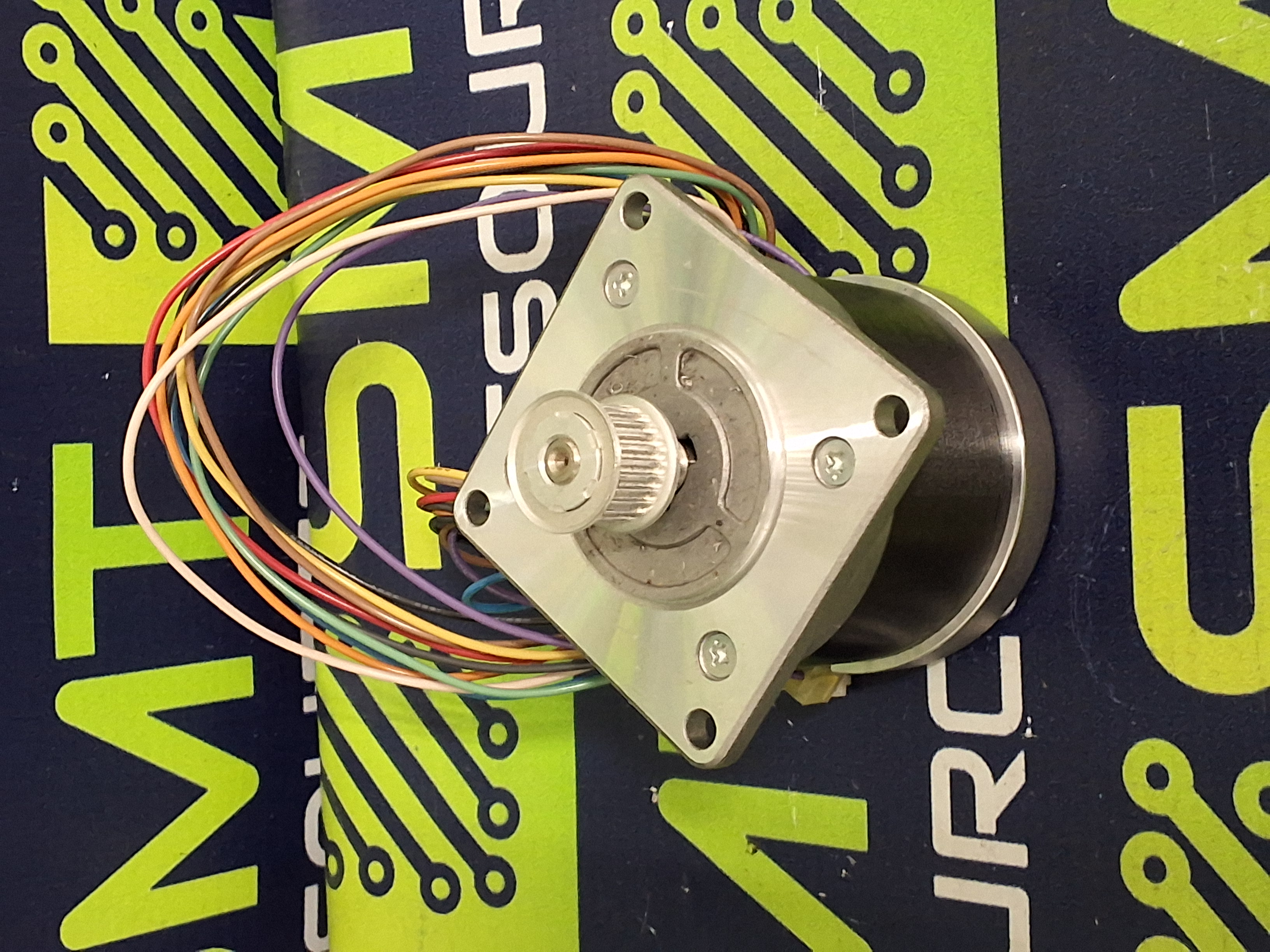 Used SANYO DENKI StepSyn 103H7522-5643 STEPPING MOTOR 0.72°/STEP 1.4A