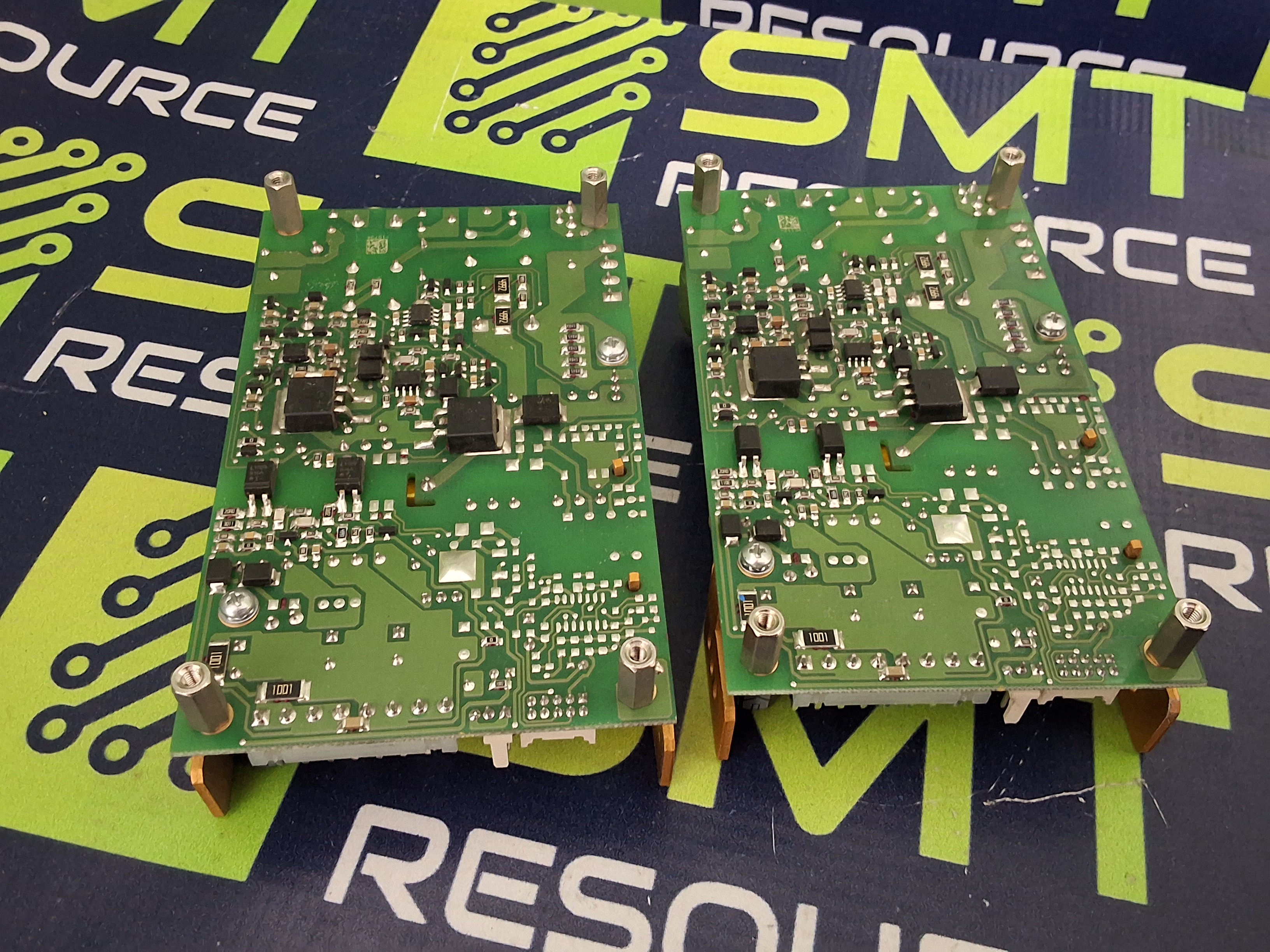 Used XP POWER ECM140US24 SWITCHING POWER SUPPLY 100-240VAC 2.5A 50/60Hz