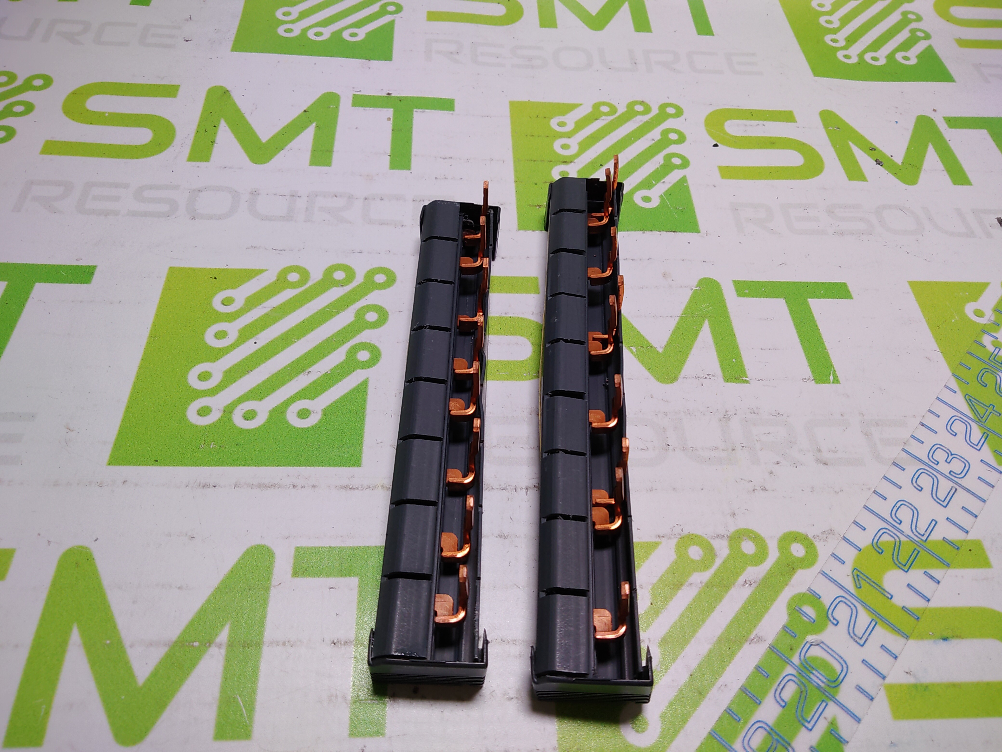 Used MERLIN GERIN BUSBAR 100A 500V IEC 664