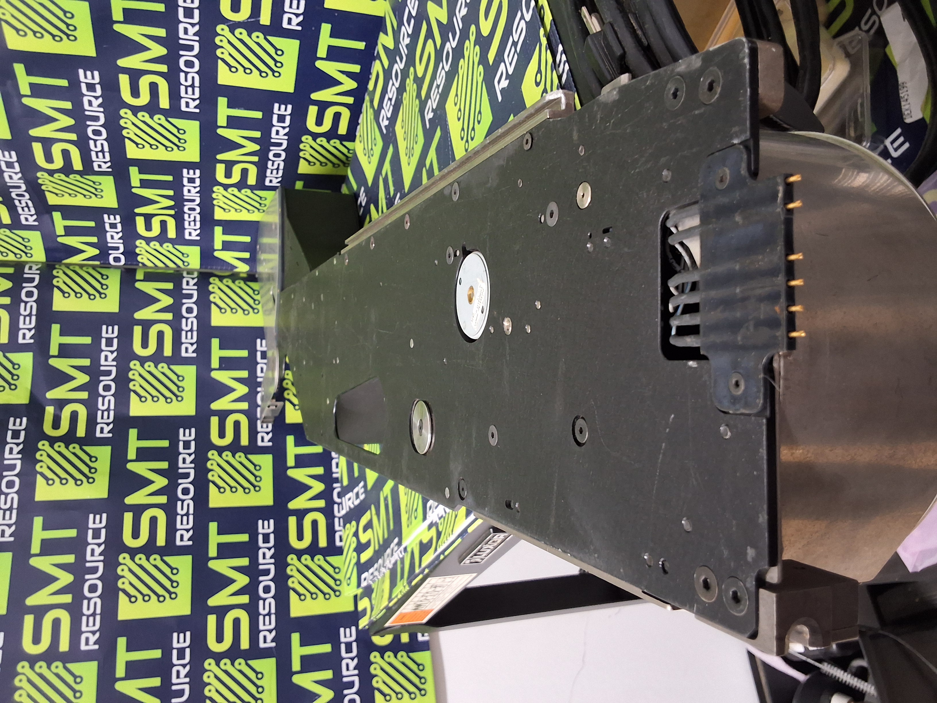 Used UNIVERSAL INSTRUMENTS 49680903 56mm GREEN PRECISION PRO MULTI-PITCH ELECTRONIC TAPE FEEDER