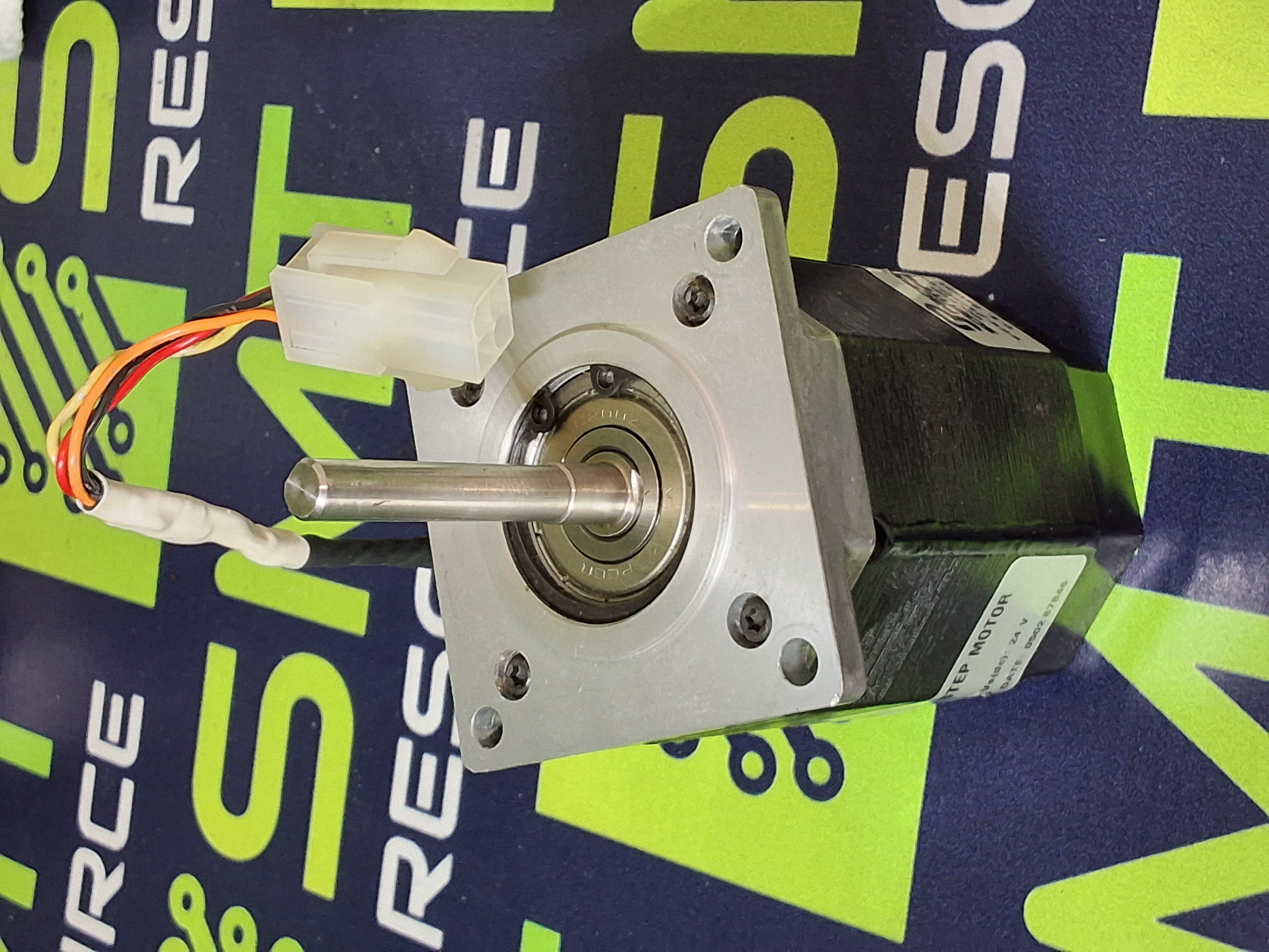 Used POWERMAX II M22NSHB-LNS-NS-03 STEP MOTOR