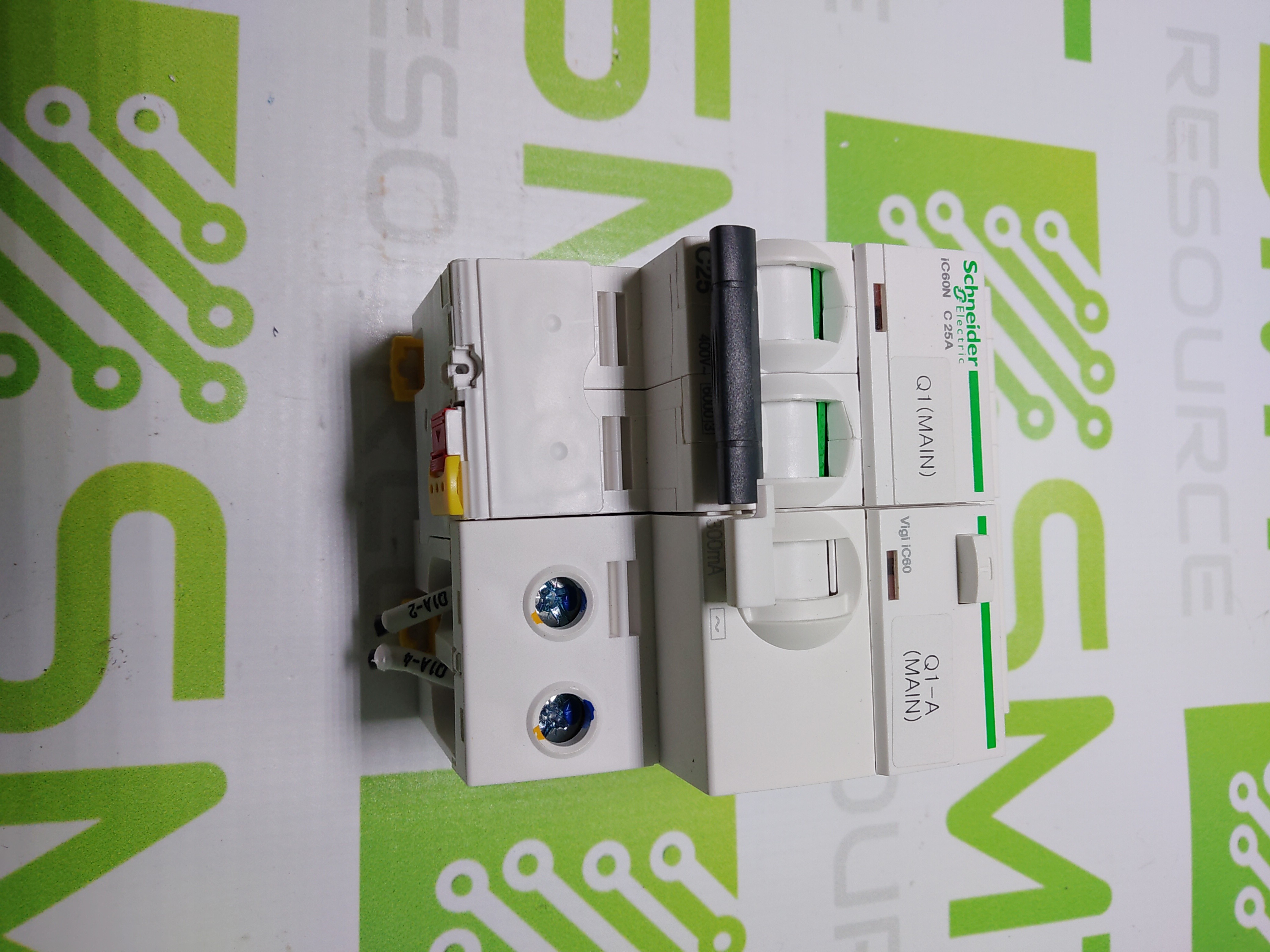 Used IC60N C 25A WITH VIGI IC60 EARTH LEAKAGE ADD ON BLOCK