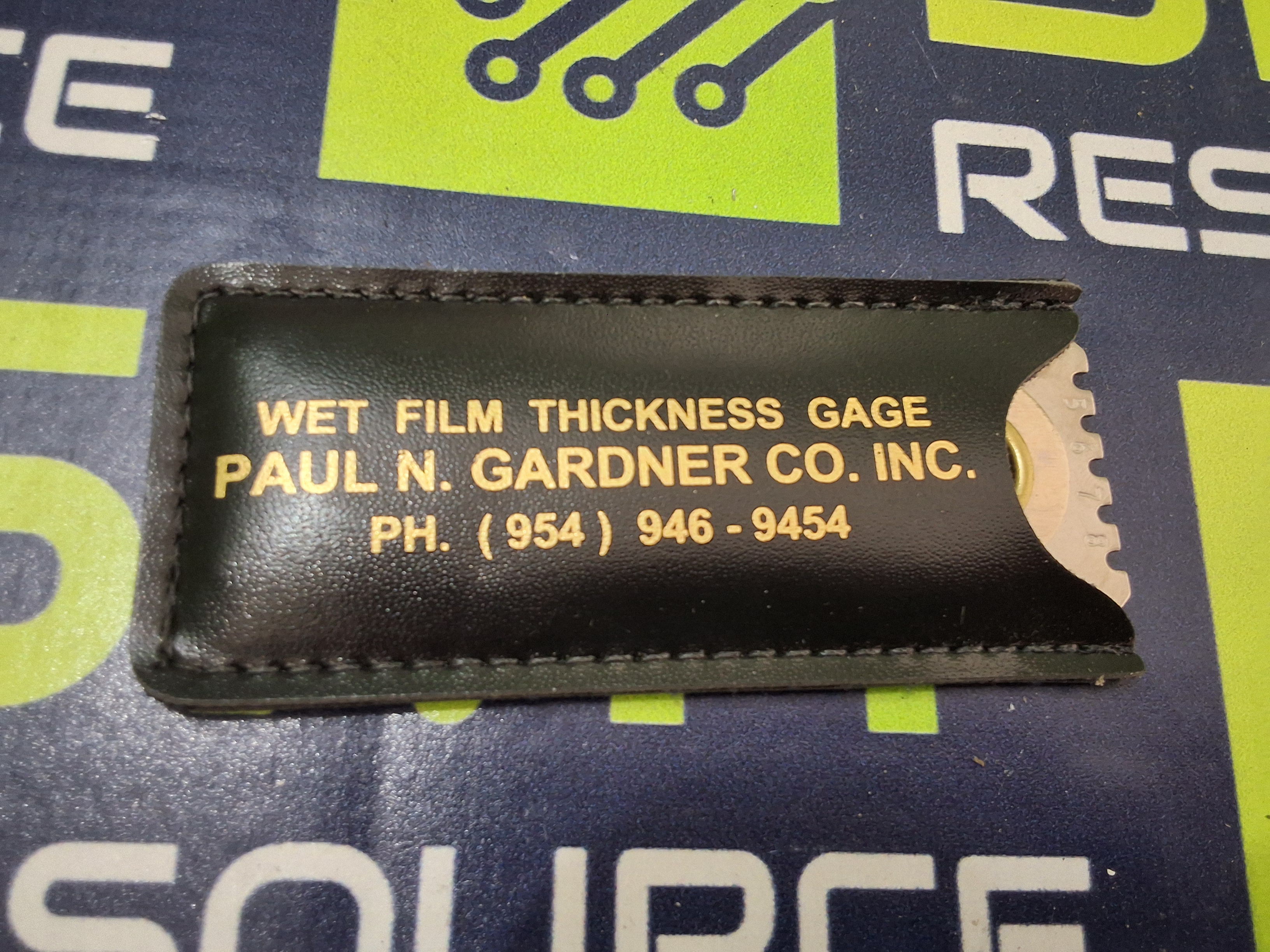 Used PAUL N. GARDNER CO. WET FILM 2-2C MIL GAUGE 46832402