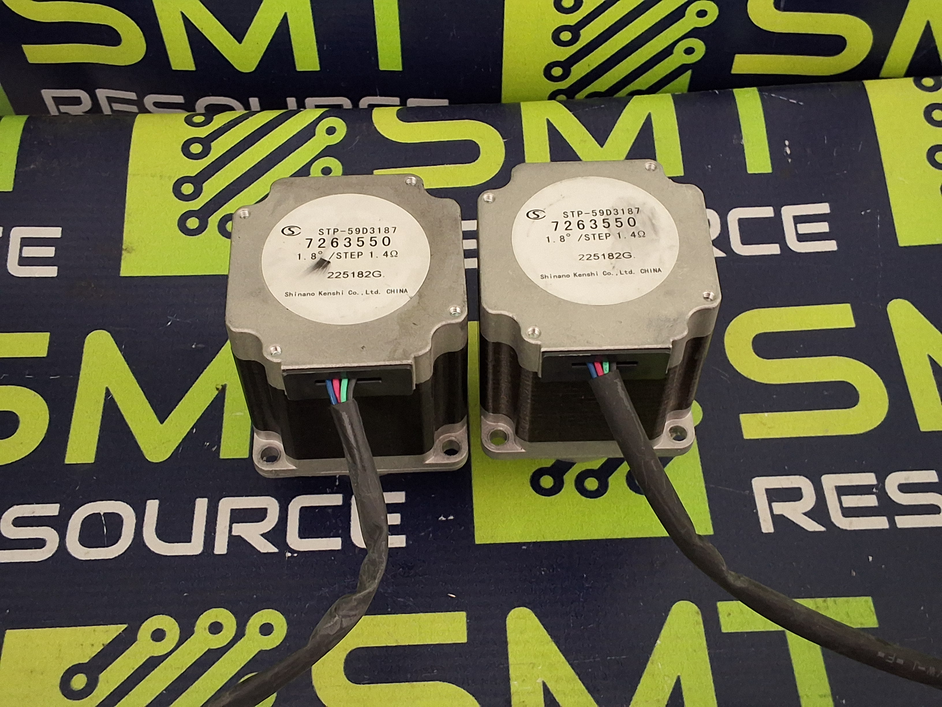 Used SHINANO KENSHI CO. 7263550 STEP MOTOR STP-59D3187 225182G WITH 7239006 A GEARHEAD