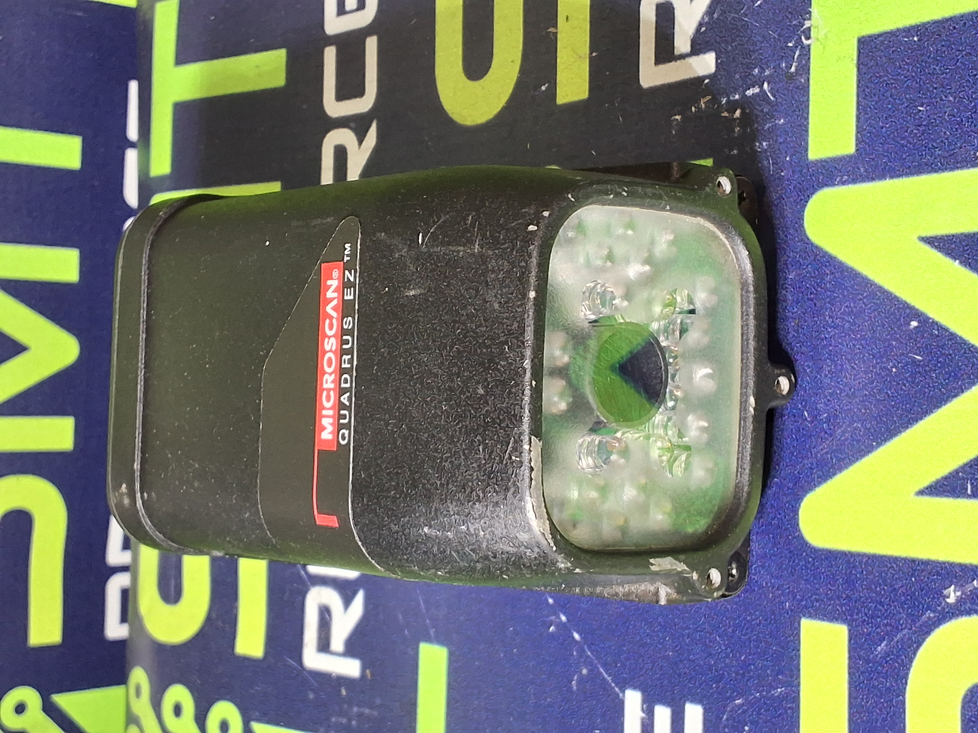 Used MICROSCAN FI-6700-0002G Sensor Barcode Scanner Quadrus Microscan M/4.0" 101.6mm